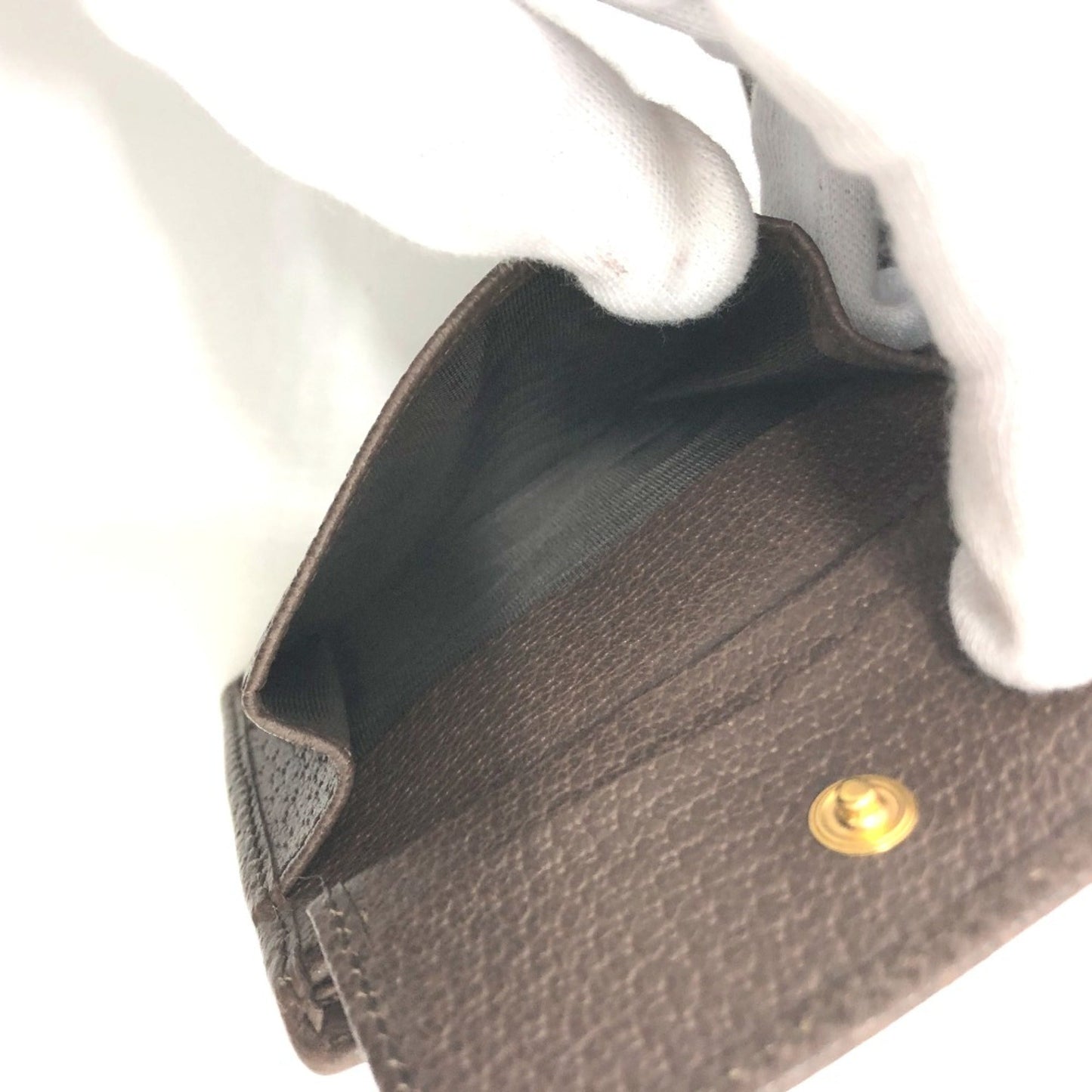 Gucci Beige Other Wallet (Bi-Fold)