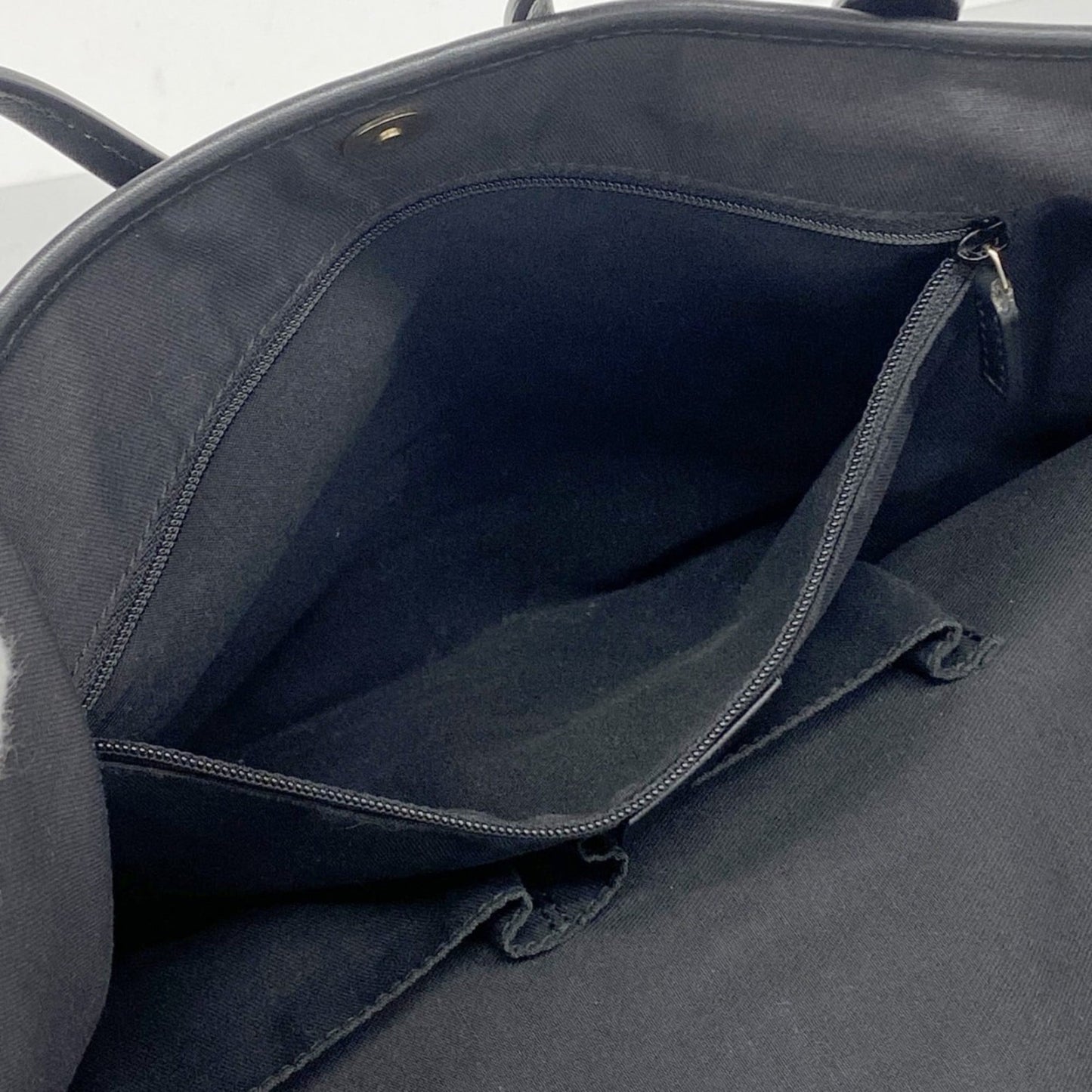 Gucci Black Canvas Tote Bag ( )