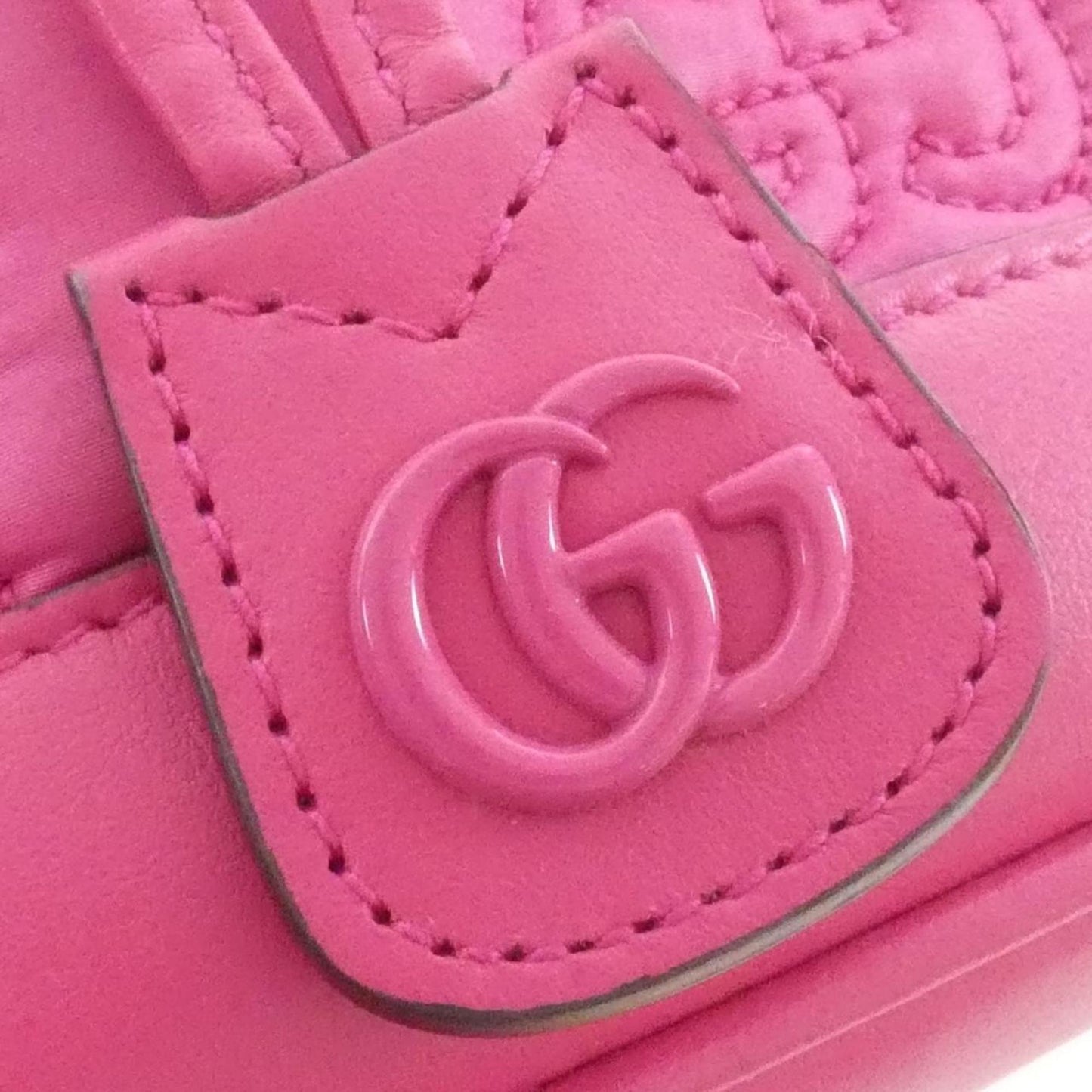 Gucci Pink Nylon Leather Shoulder Bag ( )