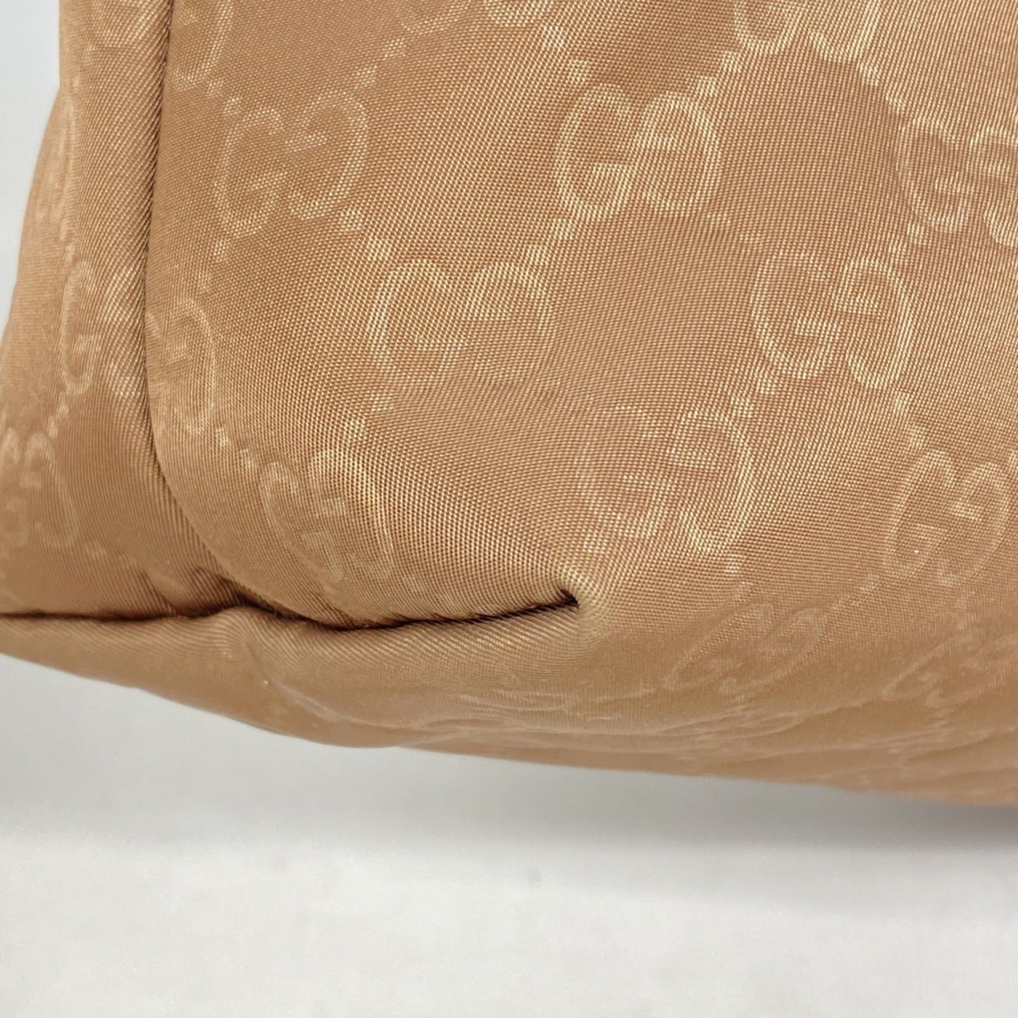 Gucci Brown Nylon Shoulder Bag ( )