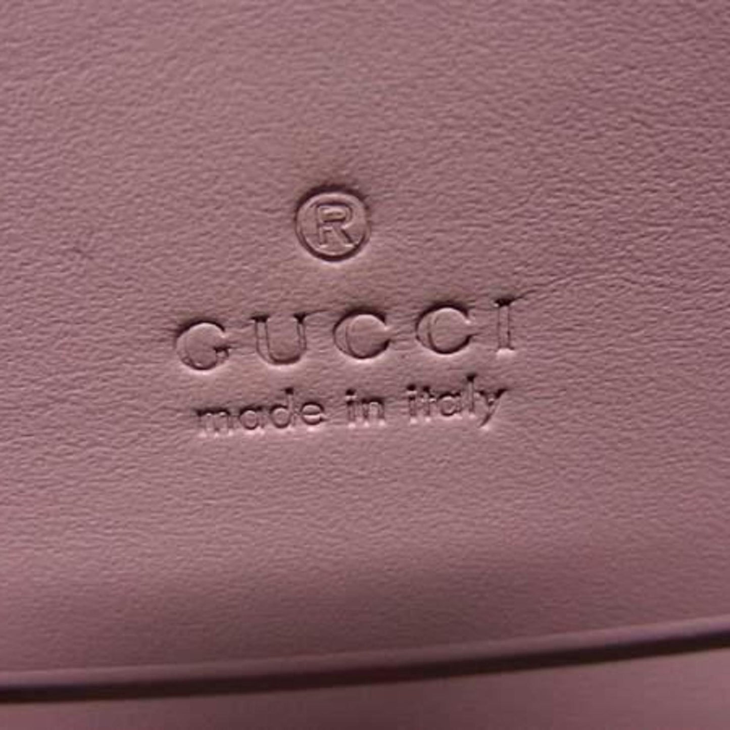Gucci Pink Leather Wallet (Bi-Fold) ( )