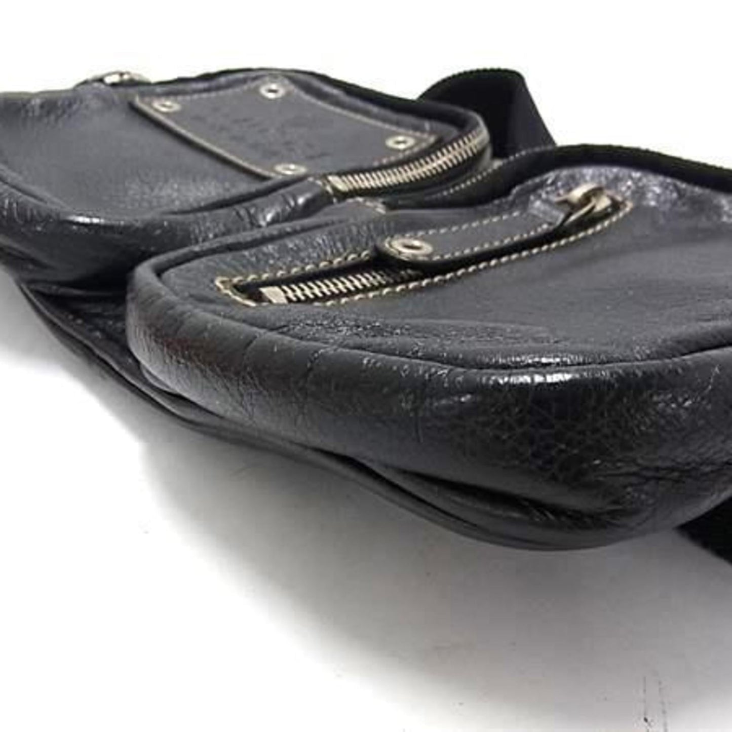 Gucci Black Leather Fanny Pack Sling Bag ( )