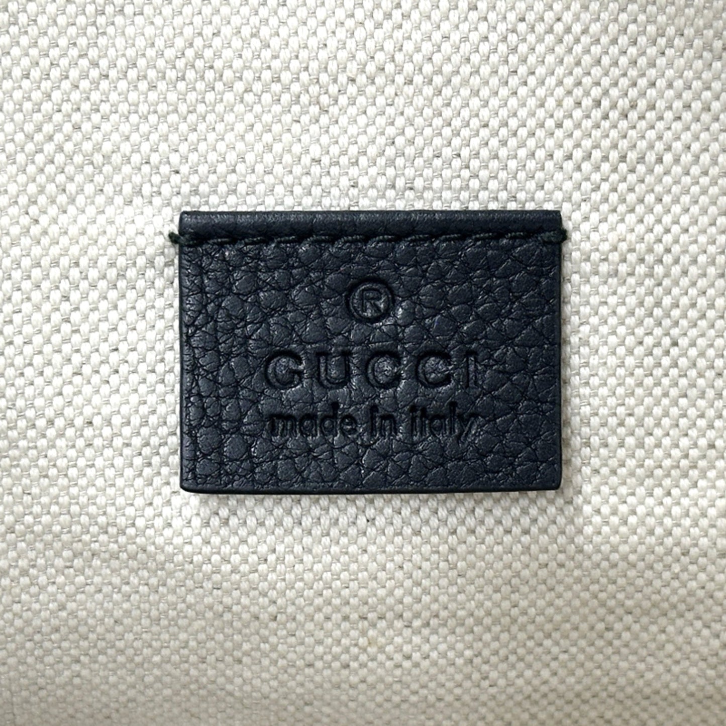 Gucci Black Leather Fanny Pack Sling Bag ( )