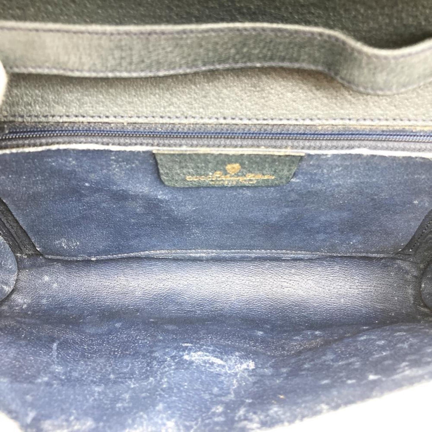 Gucci Navy Gg Supreme Shoulder Bag ( )