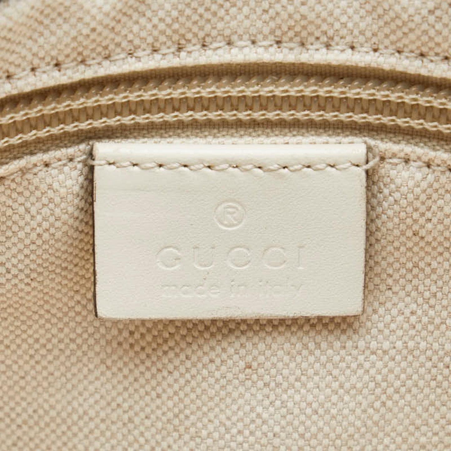 Gucci Multi-Color Navy Canvas Leather Handbag Tote Bag ( )