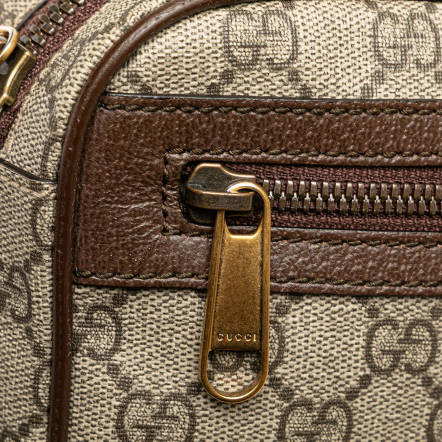 Gucci Beige Brown Pvc Leather Sling Bag ( )