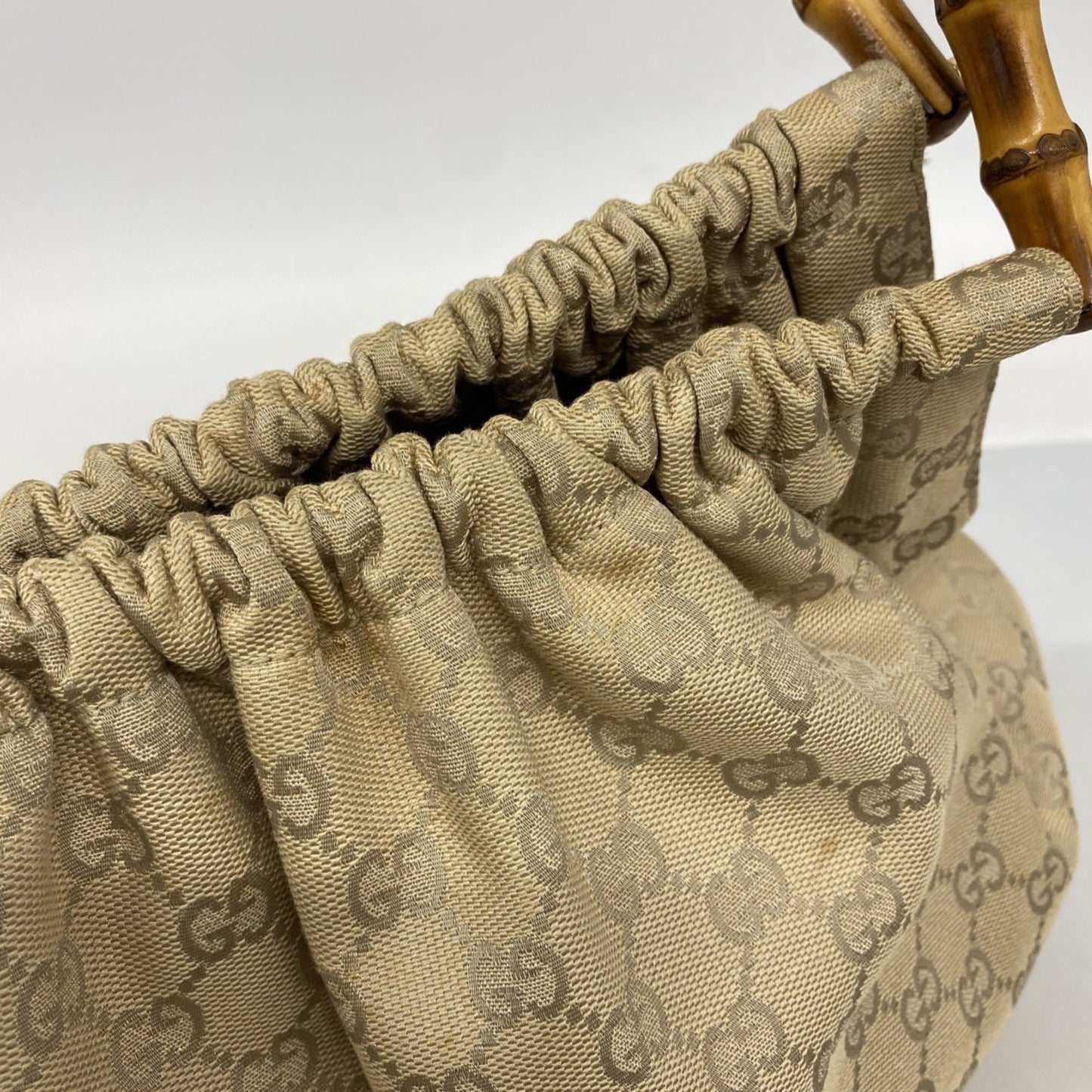 Gucci Beige Canvas Handbag ( )