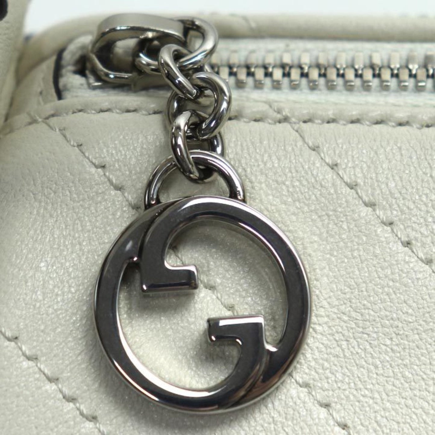 Gucci White Leather Shoulder Bag ( )