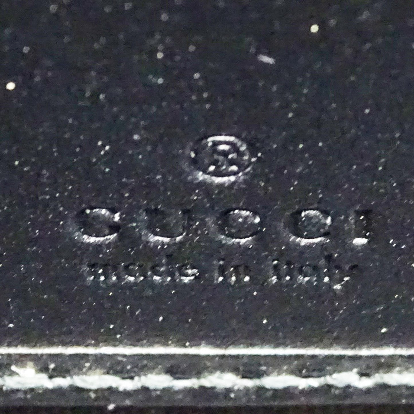 Gucci Black Leather Long Wallet (Bi-Fold) ( )