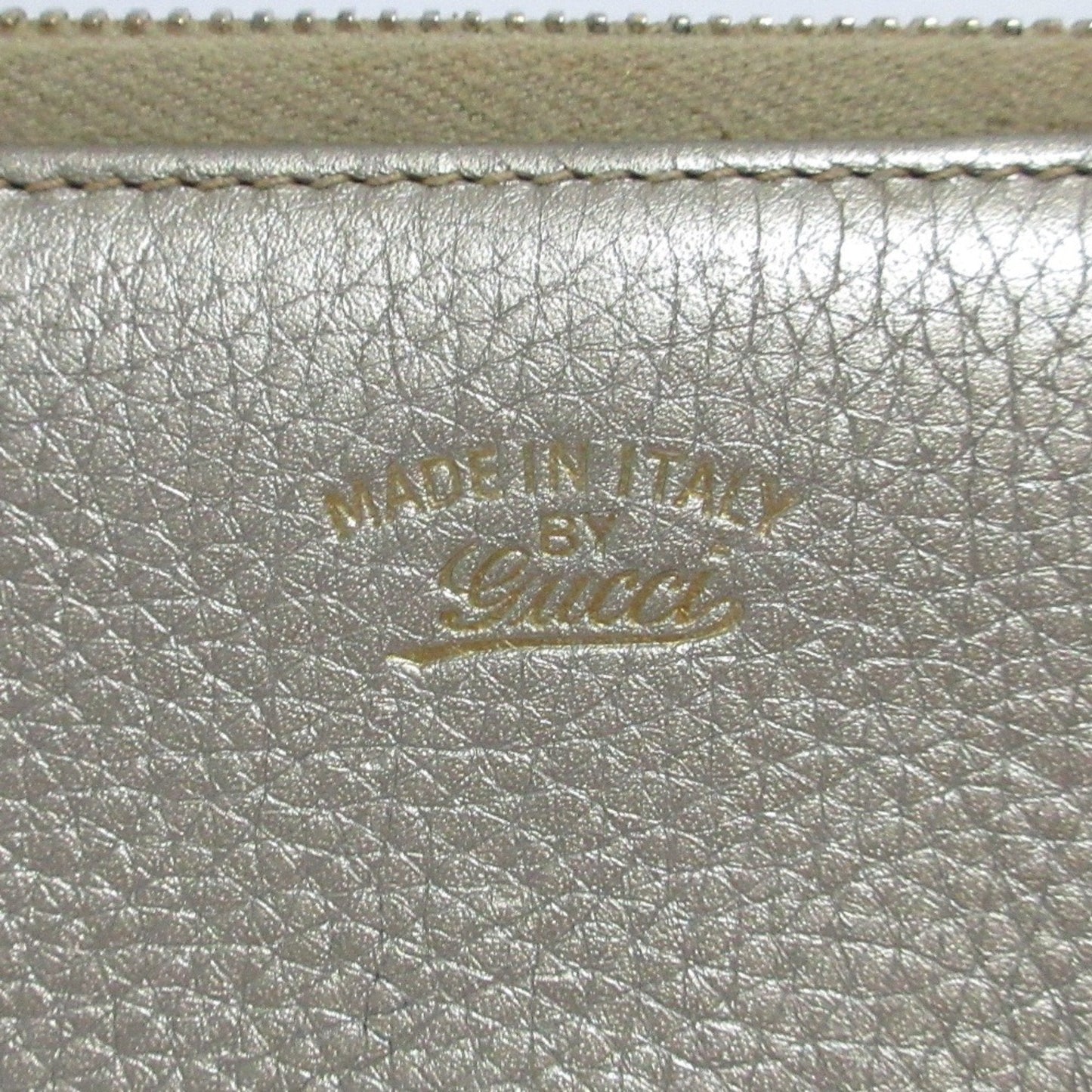 Gucci Gold Long Bill Wallet (Bi-Fold) ( )