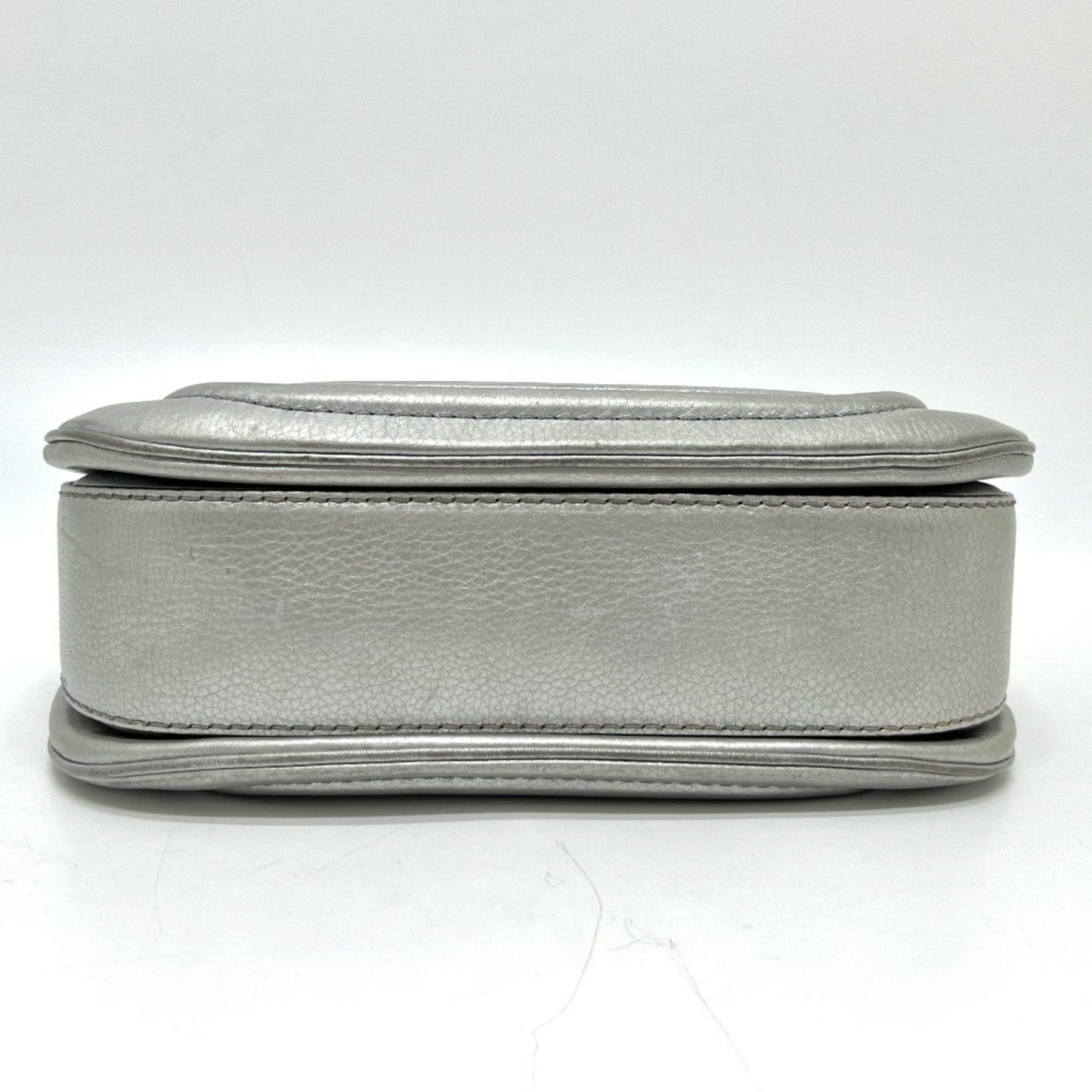 Gucci Silver Leather Handbag ( )