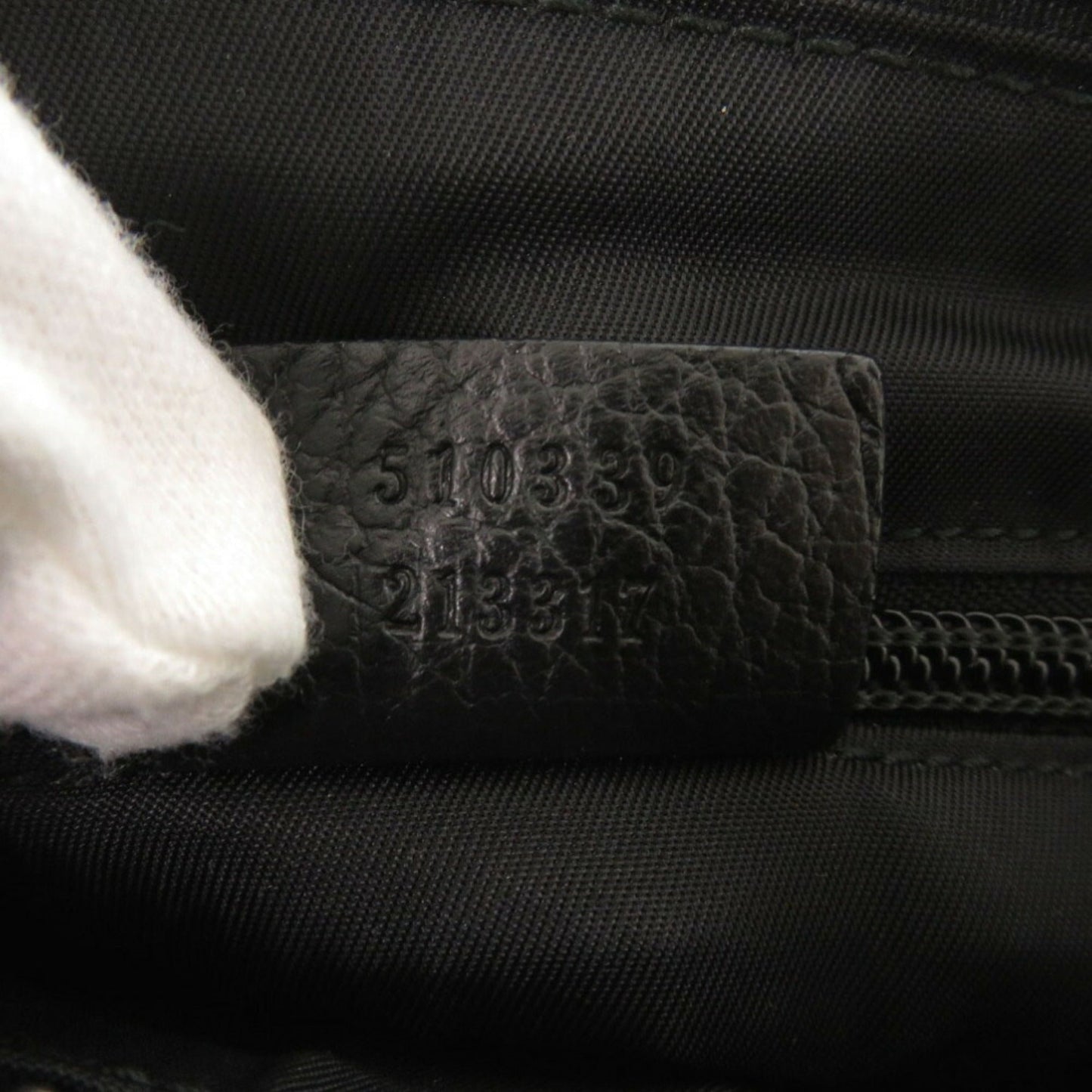 Gucci Black Nylon Shoulder Bag ( )
