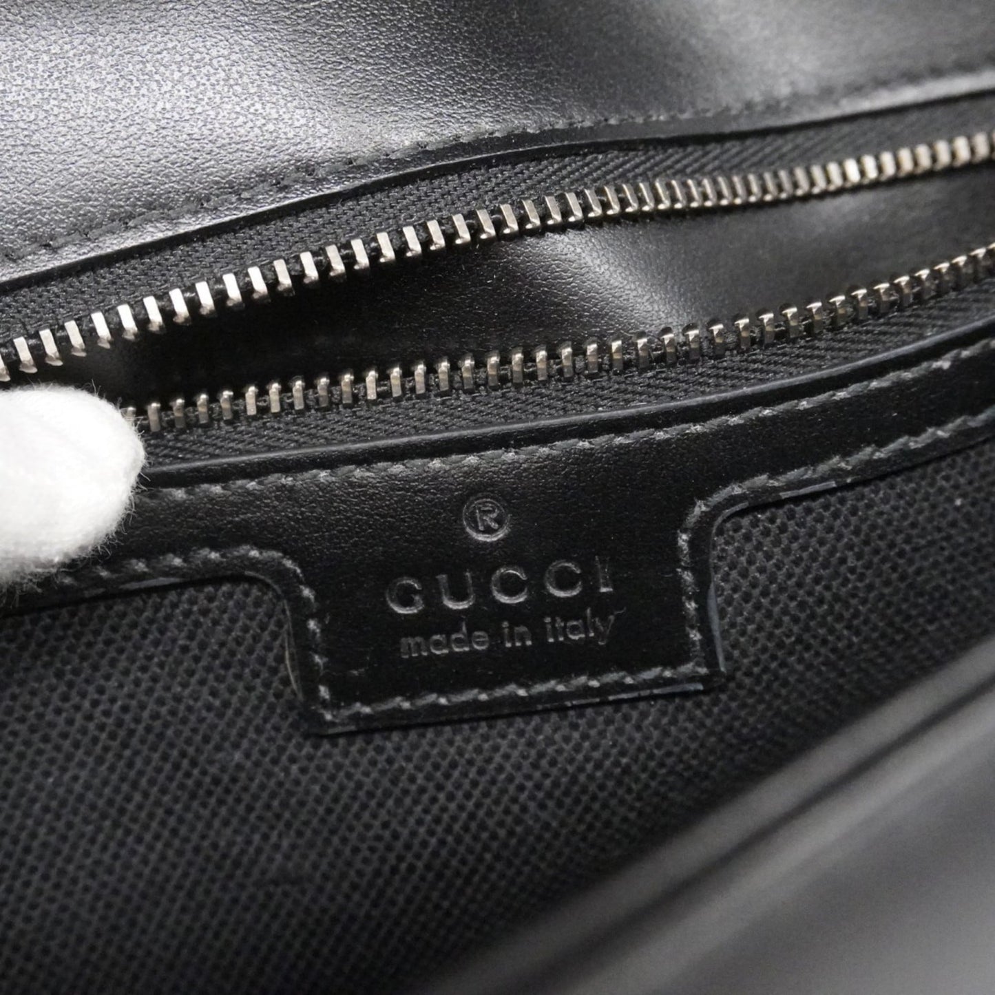 Gucci Black Leather Shoulder Bag ( )