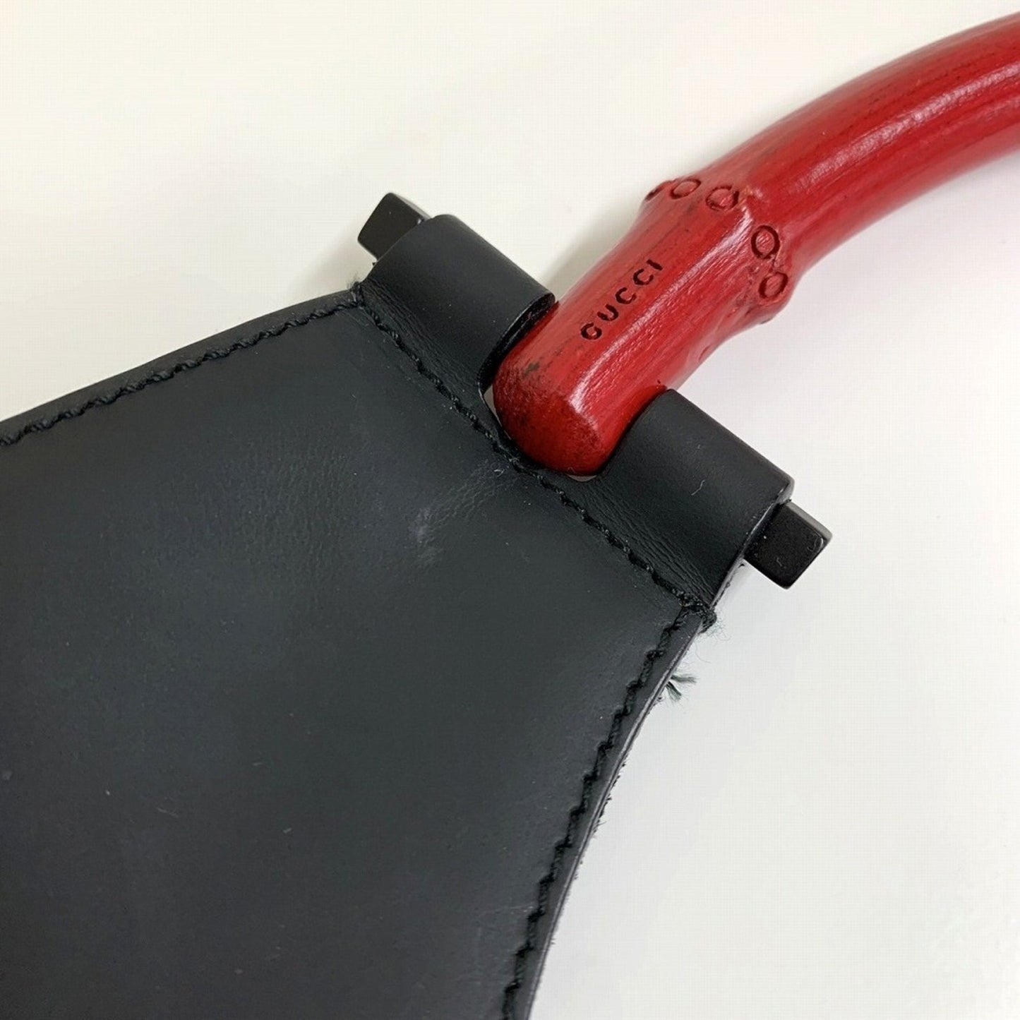 Gucci Black Red Color Leather Bamboo Shoulder Bag ( )