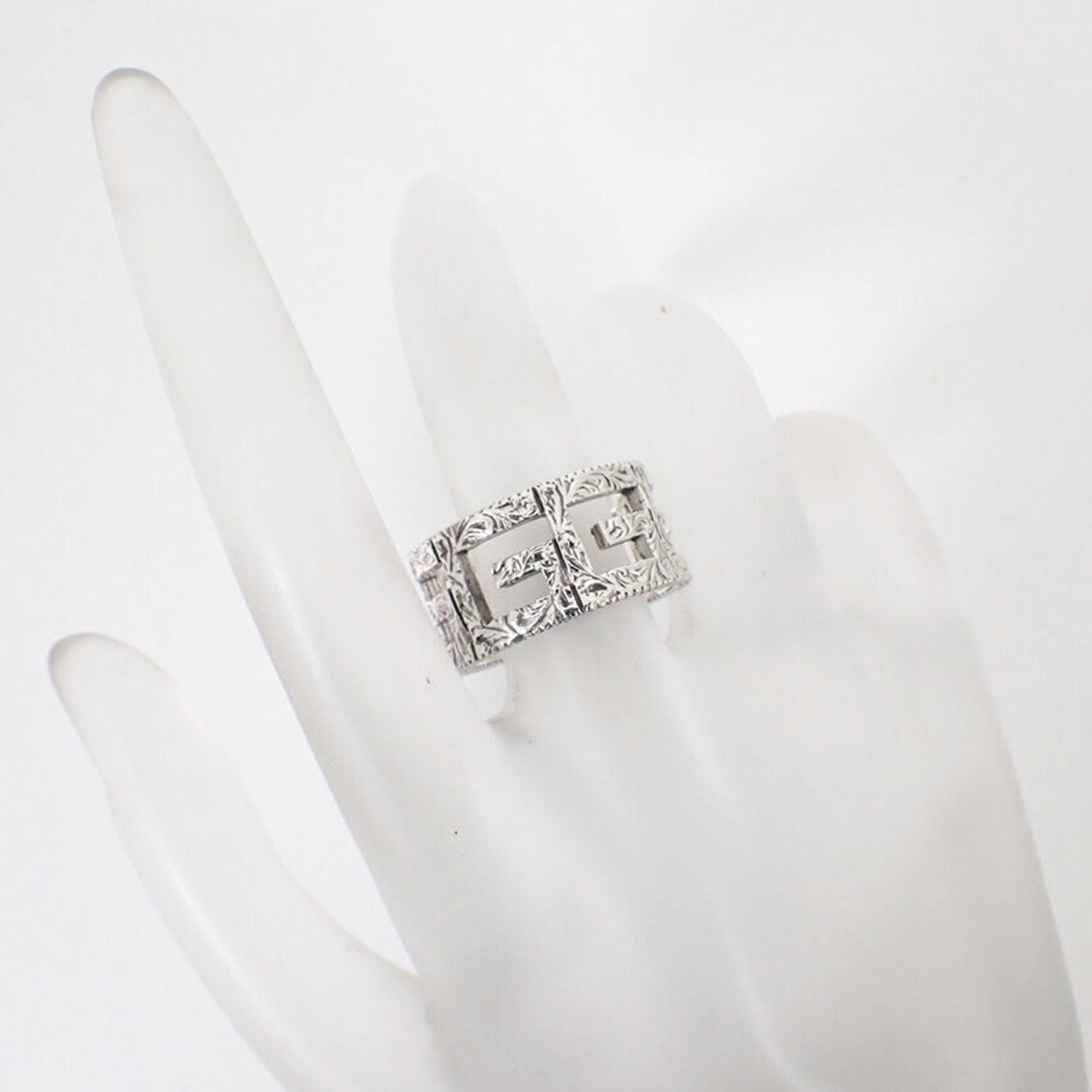 Gucci Silver Sterling Silver 925 Band Ring ( )