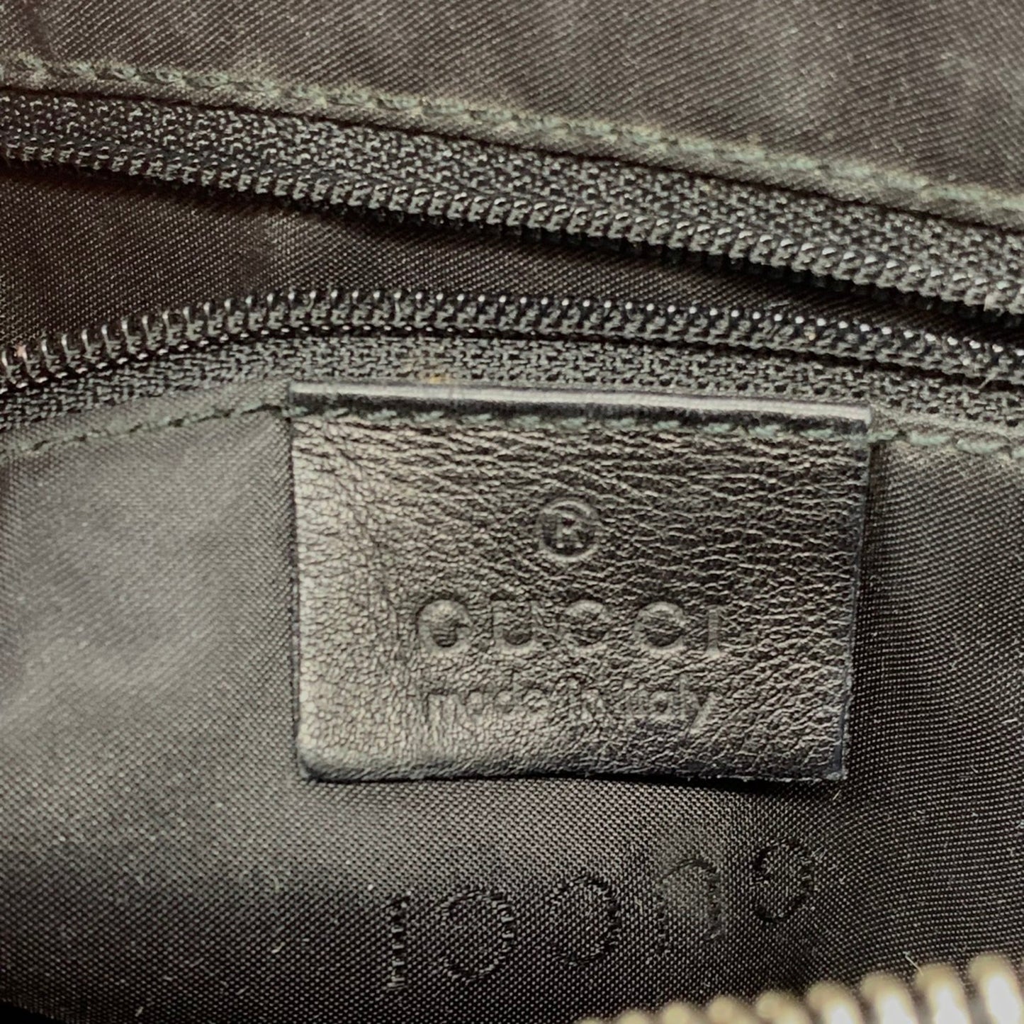 Gucci Black Leather Shoulder Bag ( )