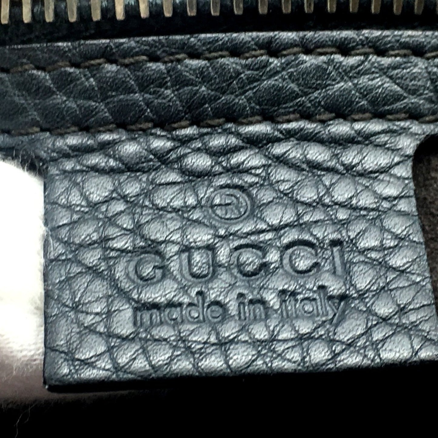 Gucci Gray Leather Shoulder Bag ( )