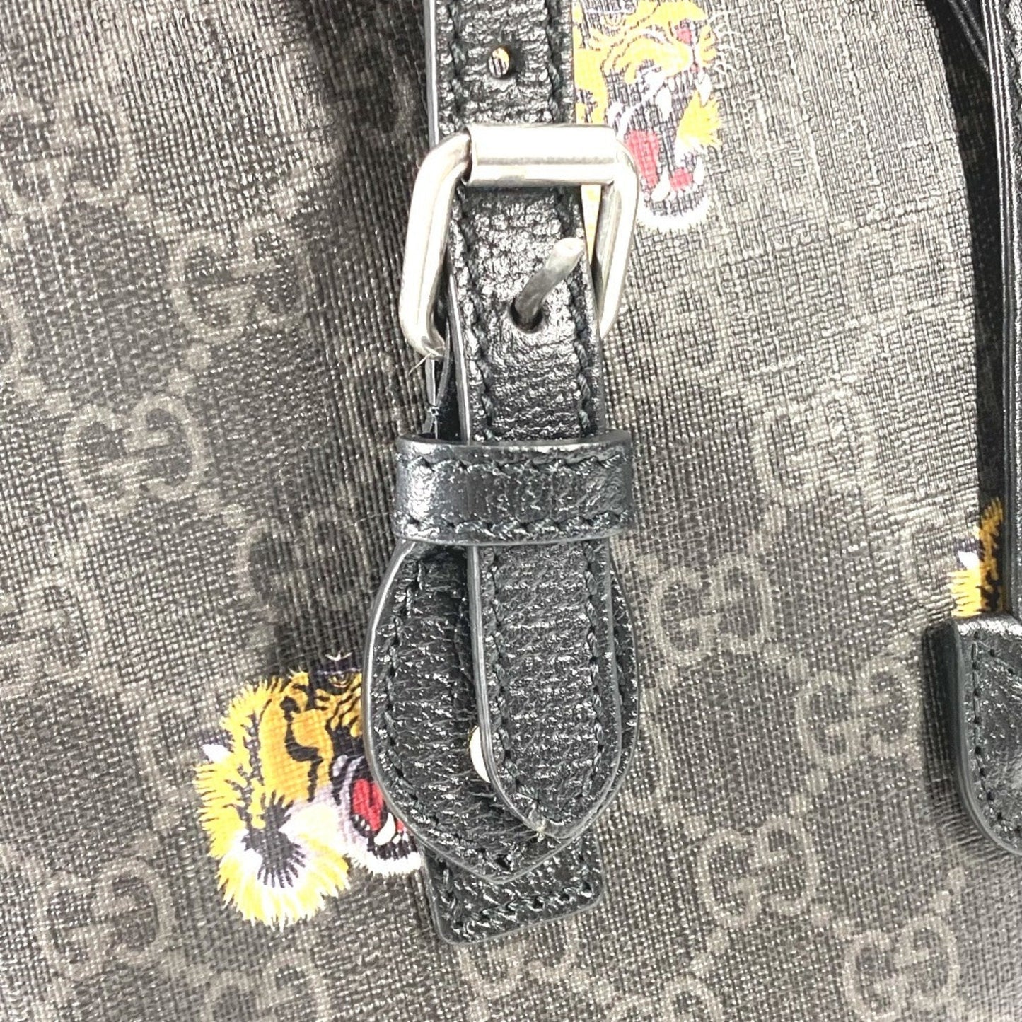 Gucci Black Gg Supreme Backpack ( )