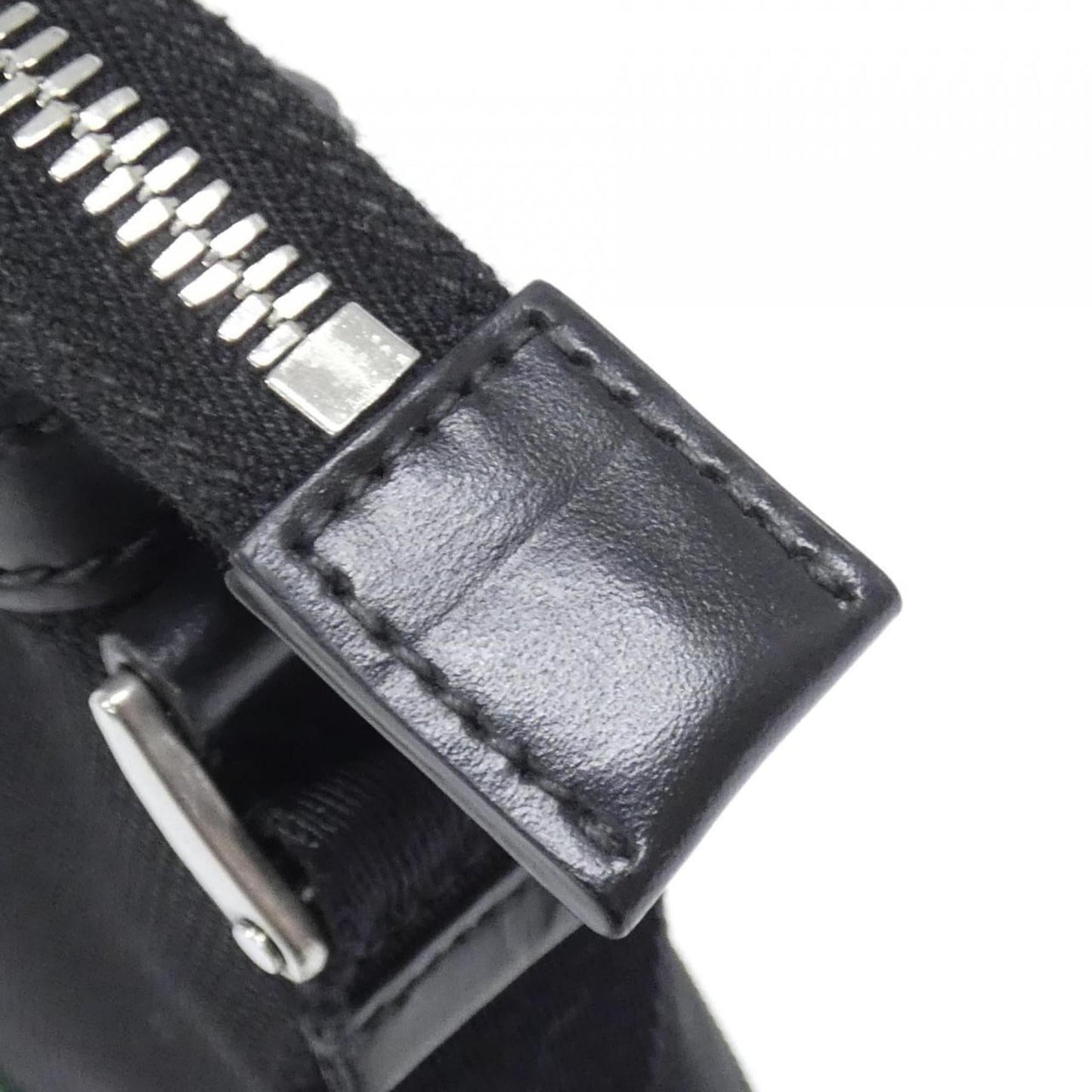 Gucci Black Canvas Shoulder Bag ( )