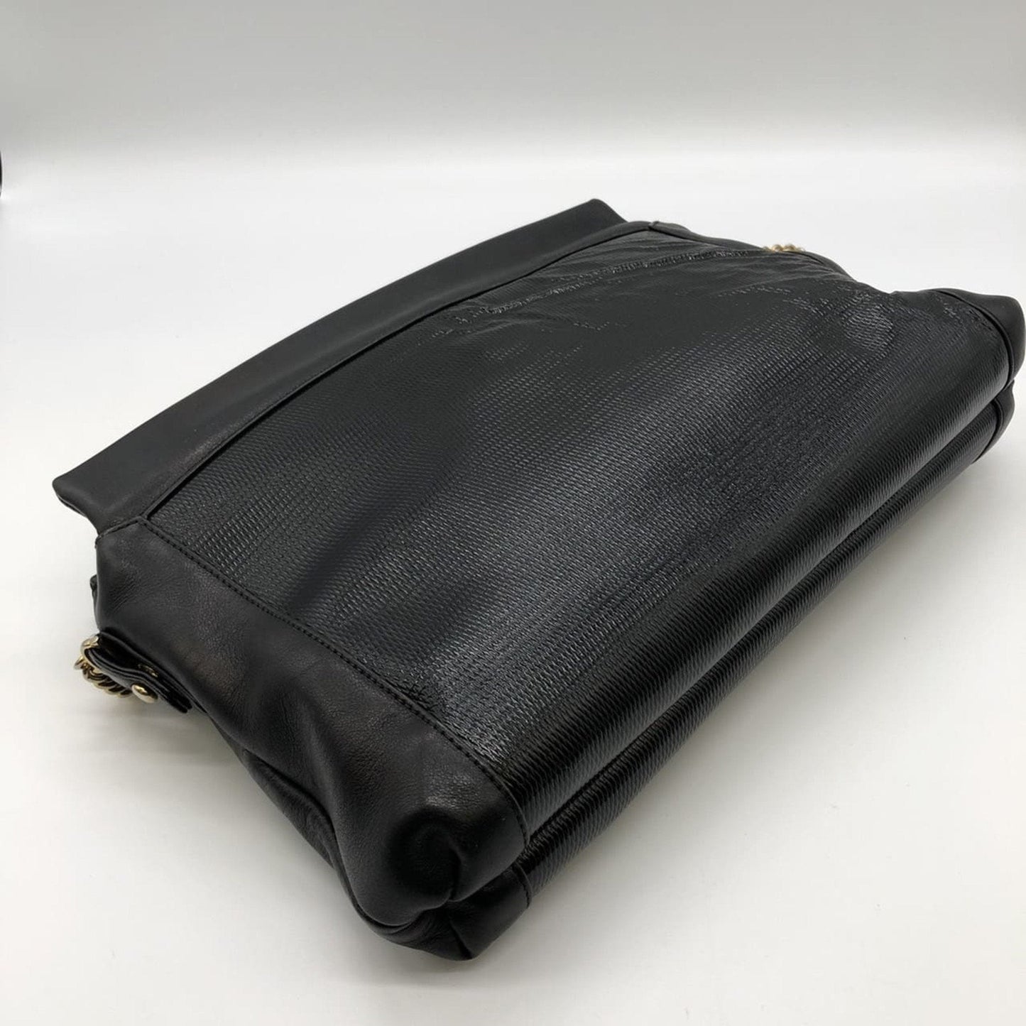 Gucci Black Leather Shoulder Bag ( )