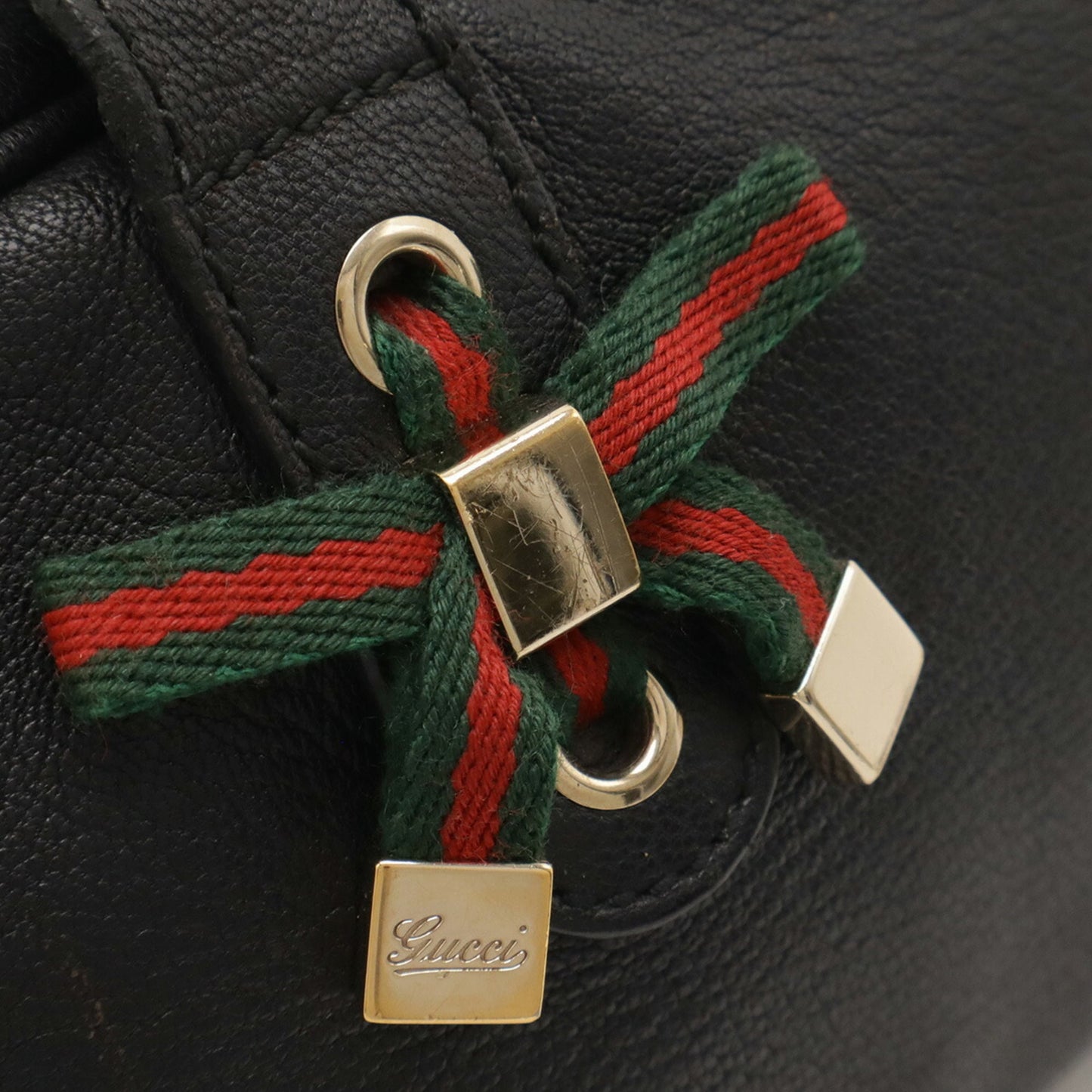 Gucci Black Leather Shoulder Bag ( )