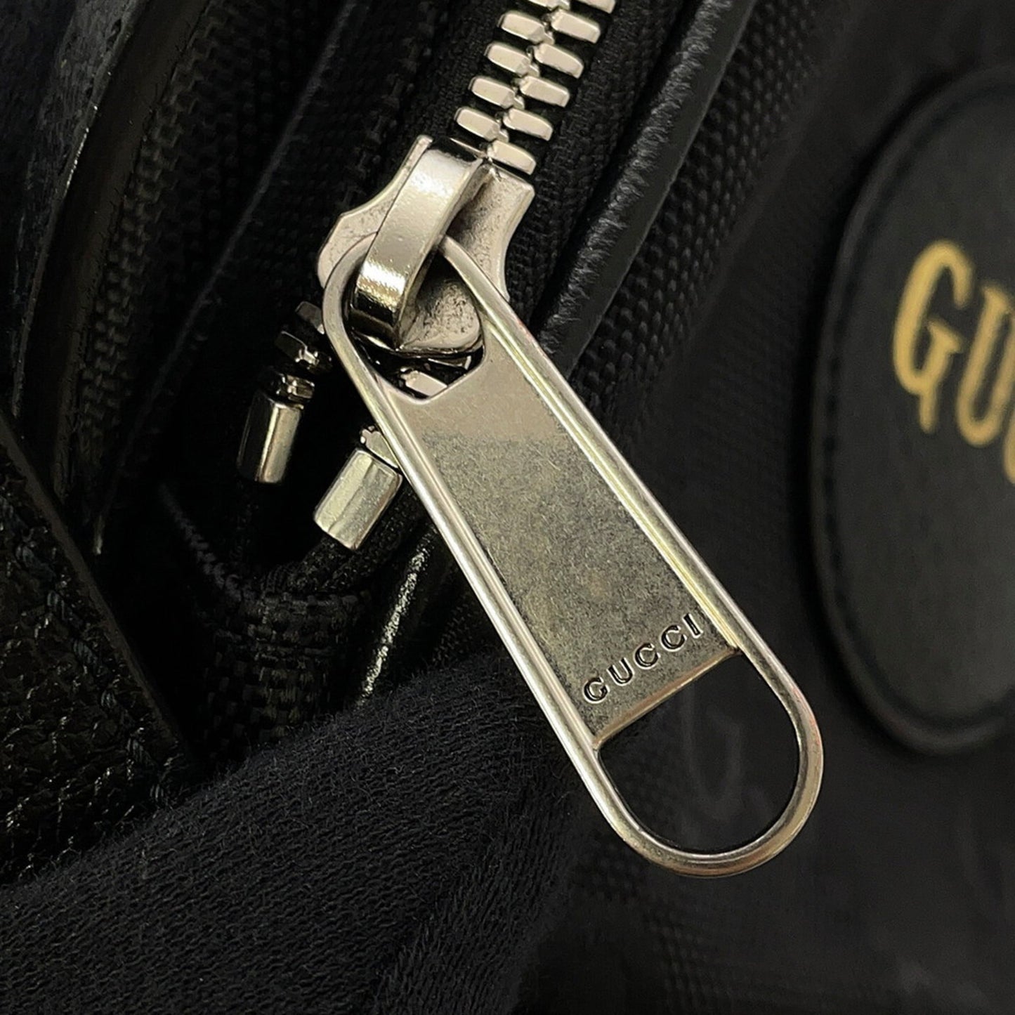 Gucci Black Nylon Leather Handbag Shoulder Bag ( )