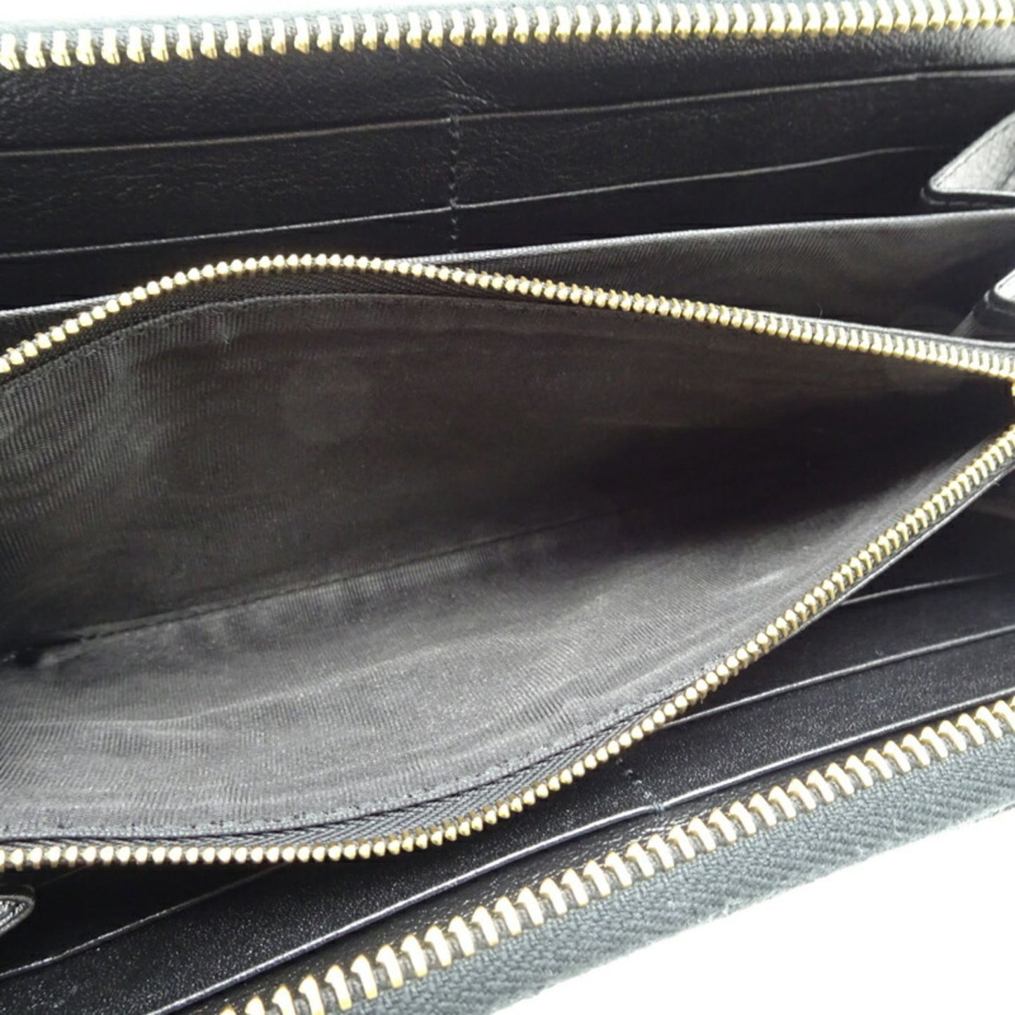 Gucci Black Leather Long Wallet (Bi-Fold) ( )
