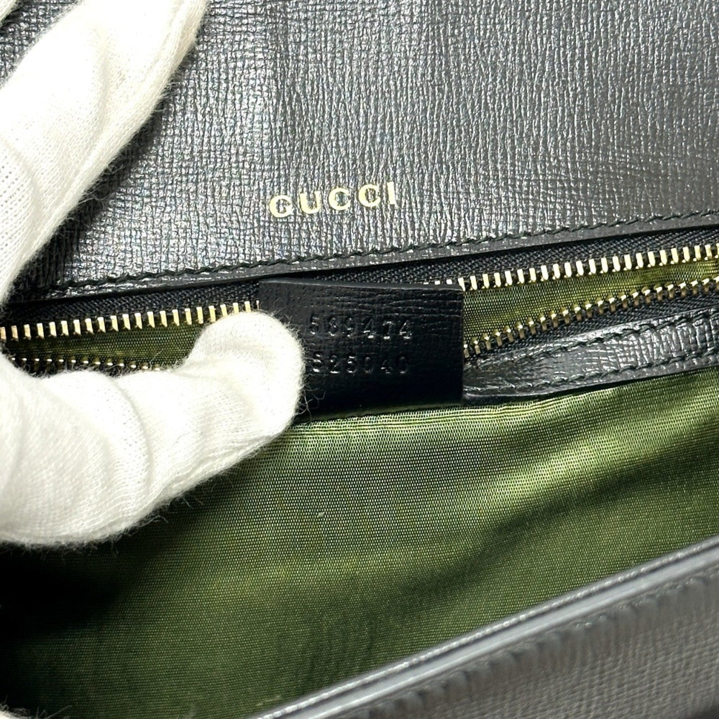 Gucci Black Leather Shoulder Bag ( )