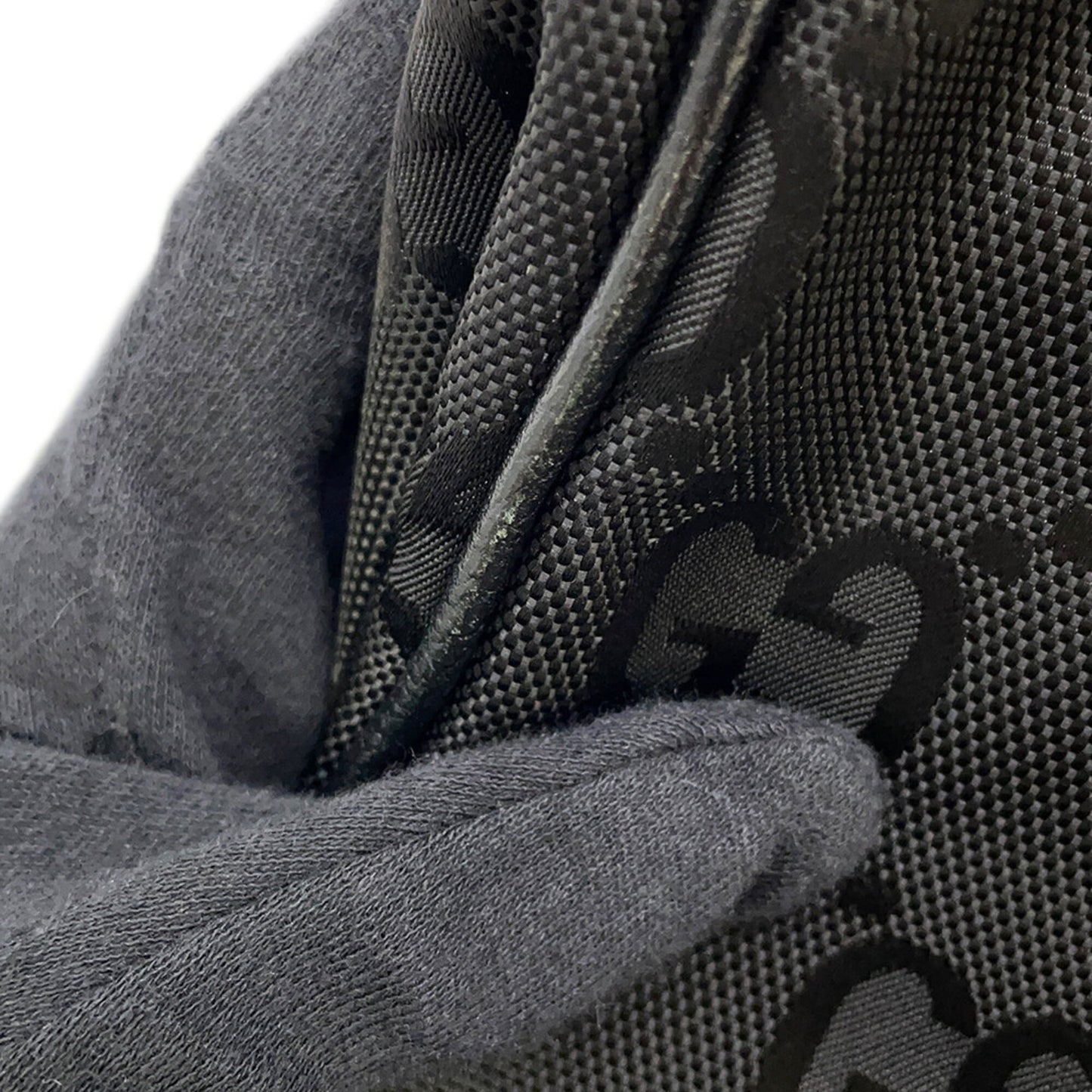 Gucci Black Nylon Leather Handbag Shoulder Bag ( )