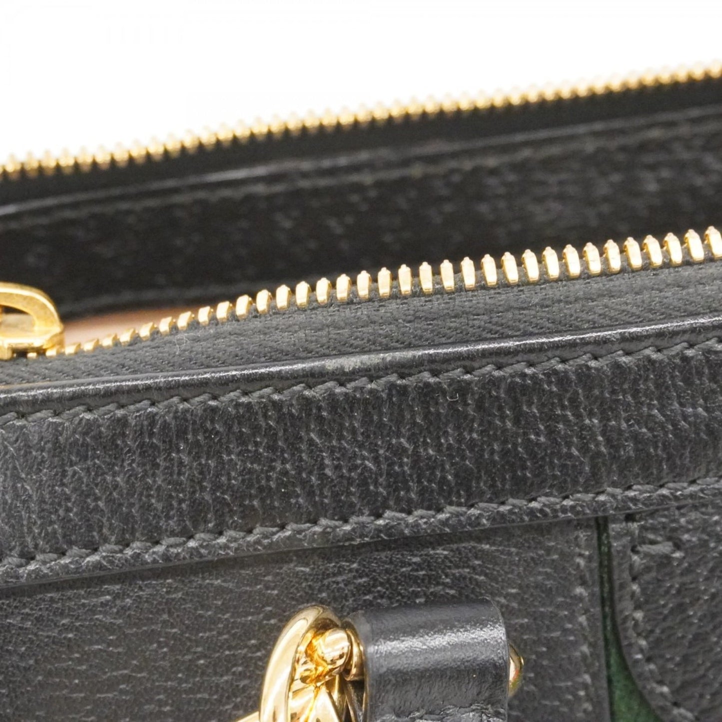 Gucci Black Leather Handbag ( )