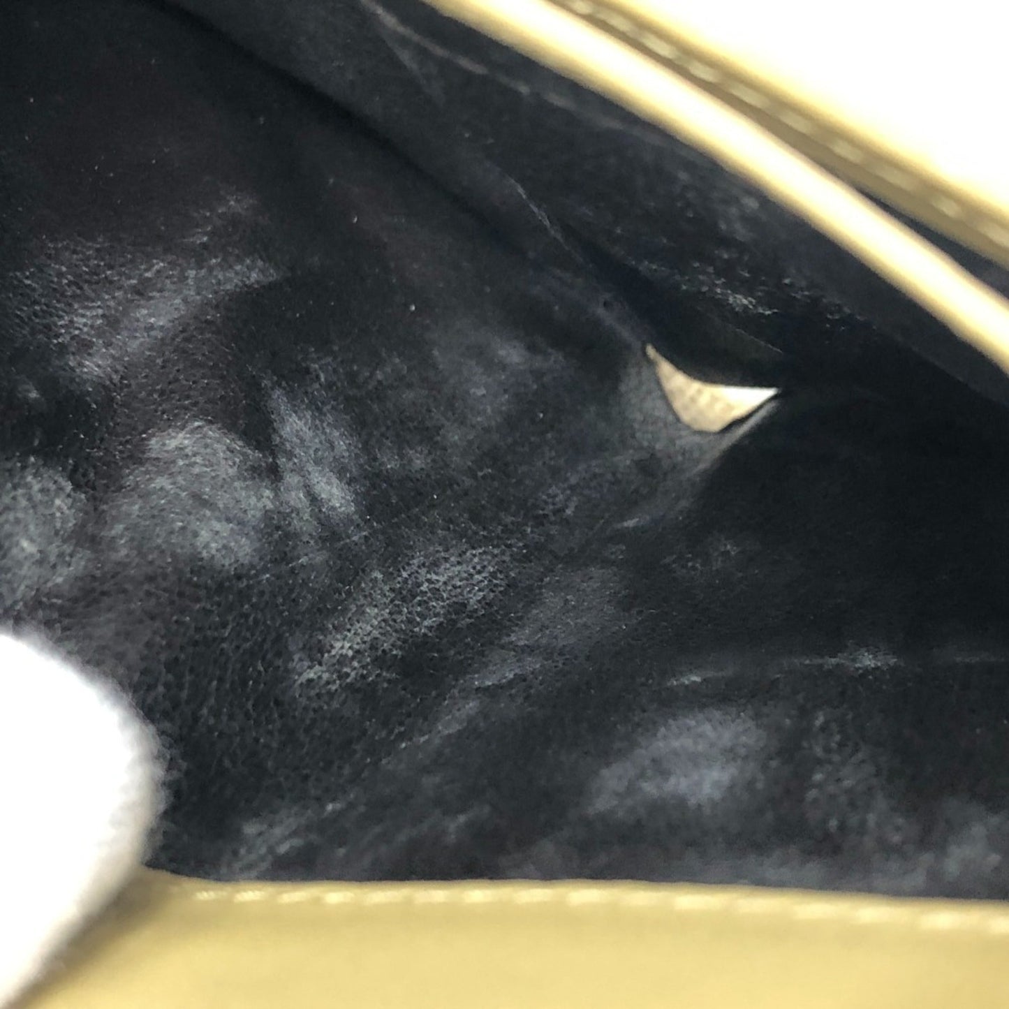 Gucci Beige Leather Wallet (Bi-Fold) ( )
