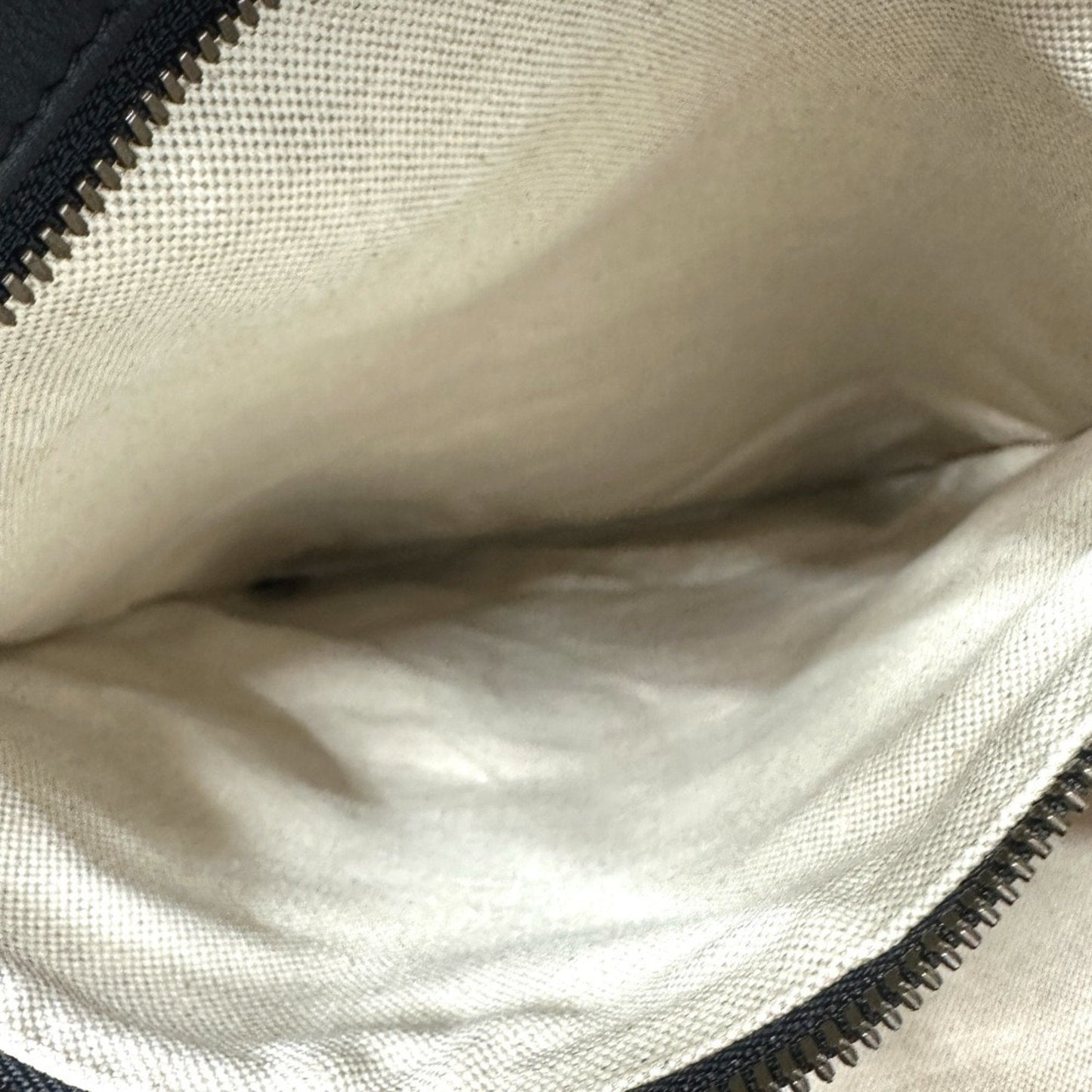 Gucci Beige Gg Supreme Handbag Shoulder Bag ( )