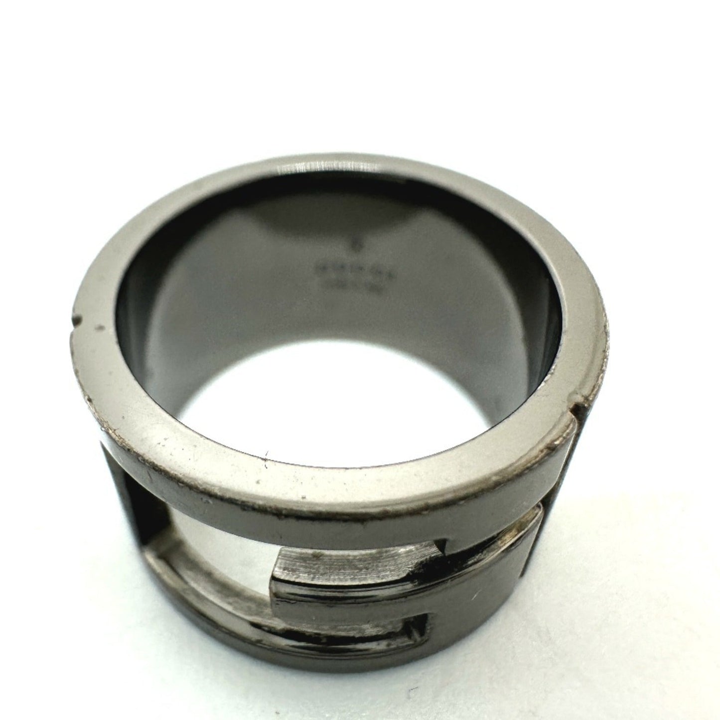 Gucci Black Silver Metal Band Ring ( )