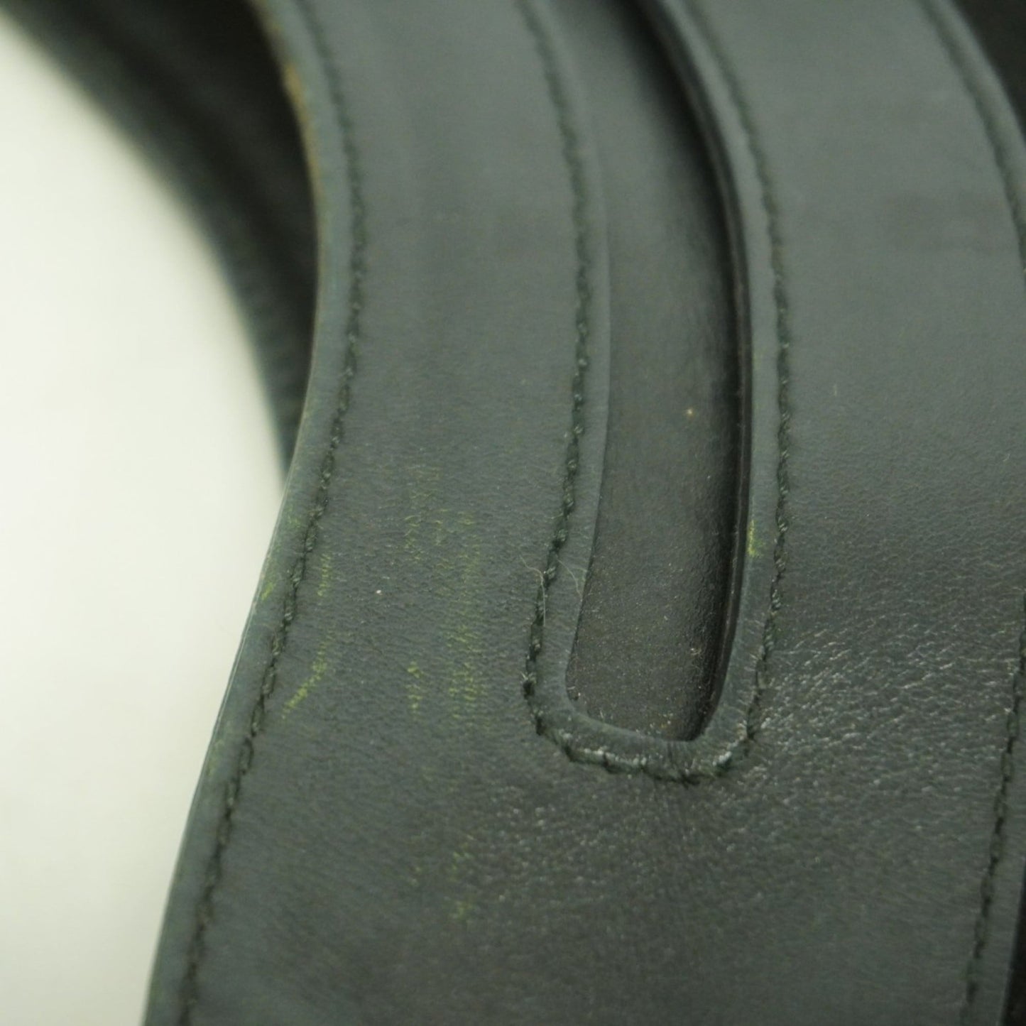 Gucci Black Suede Shoulder Bag ( )