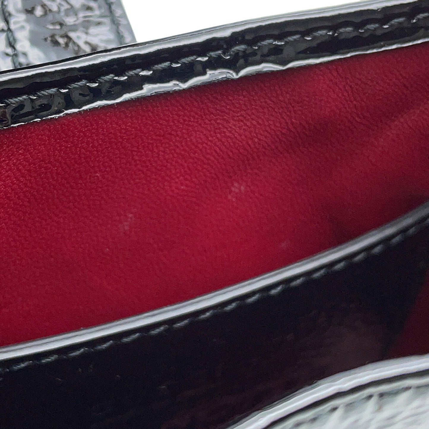 Gucci Black Patent Leather Shoulder Bag ( )