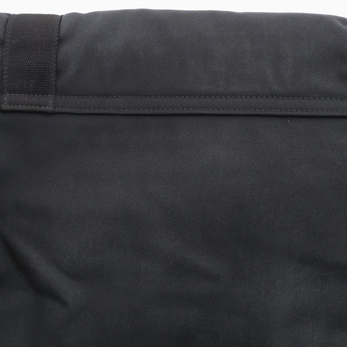Gucci Black Nylon Messenger Bag Shoulder Bag ( )
