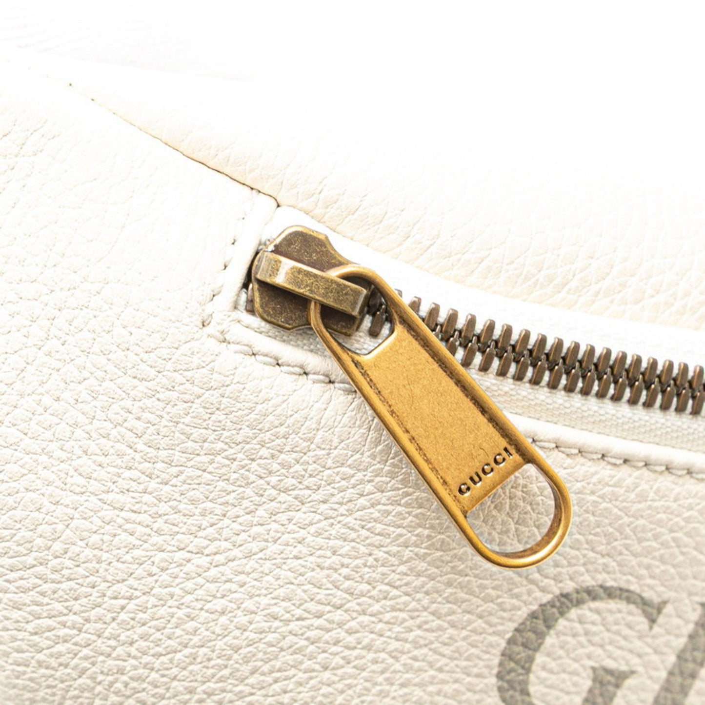 Gucci Multi-Color White Leather Fanny Pack ( )
