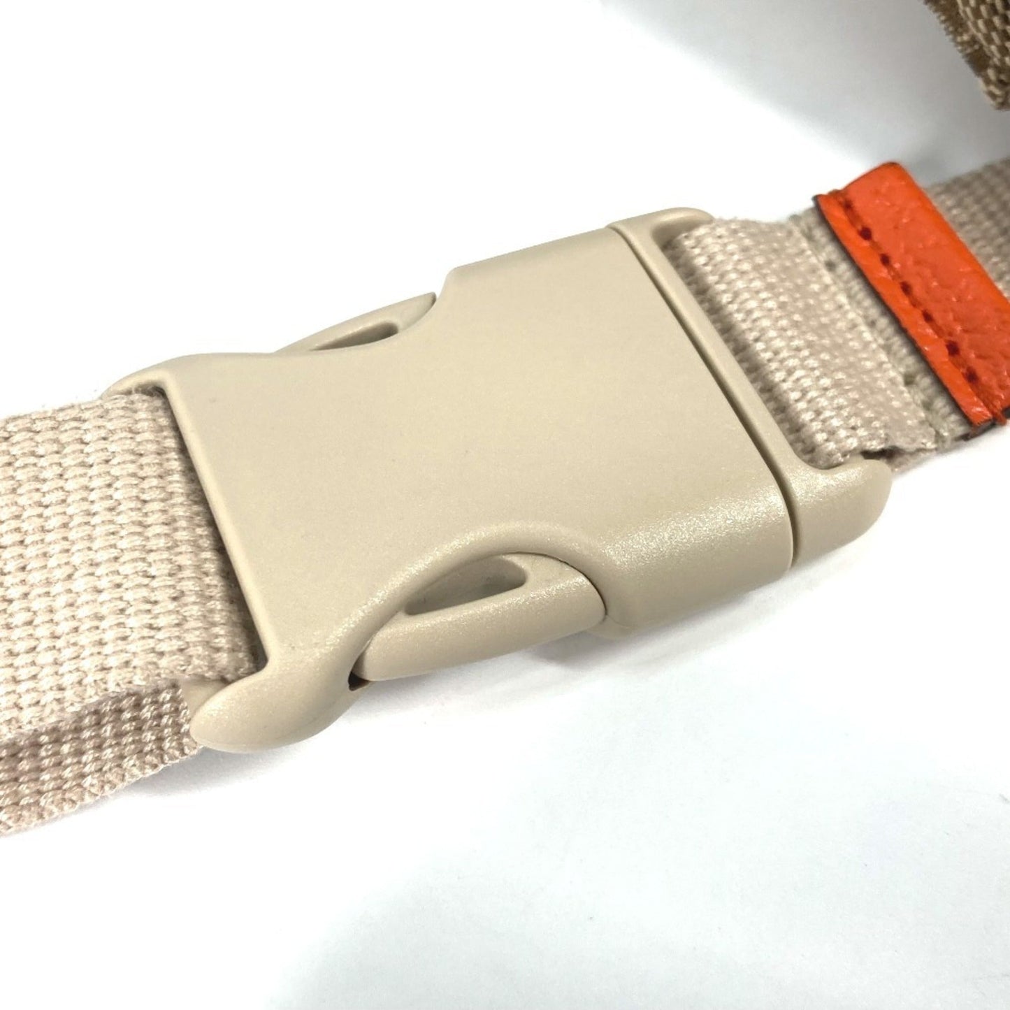 Gucci Beige Orange Leather Canvas Sling Bag ( )