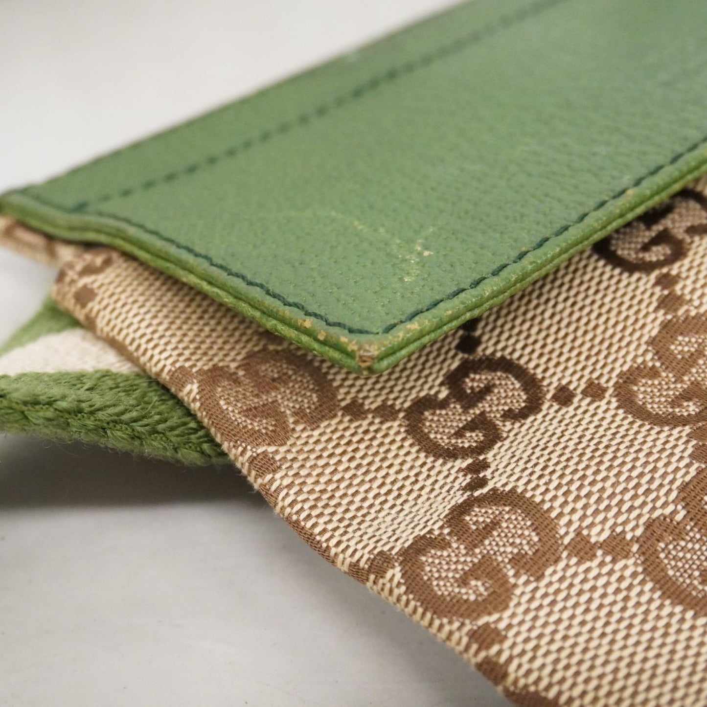 Gucci Brown Green Canvas Fanny Pack ( )