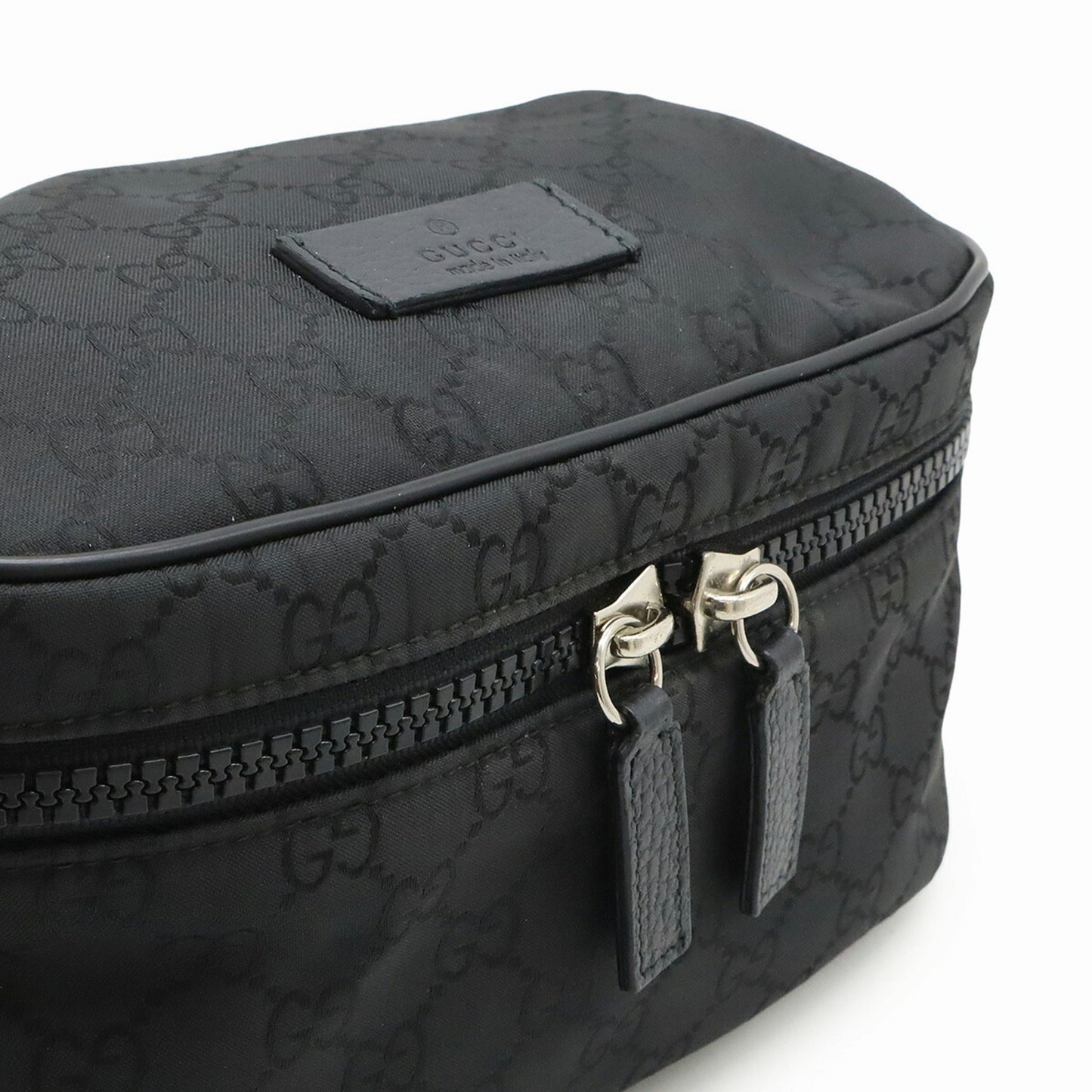 Gucci Black Gray Nylon Leather Pouch Shoulder Bag Sling Bag ( )