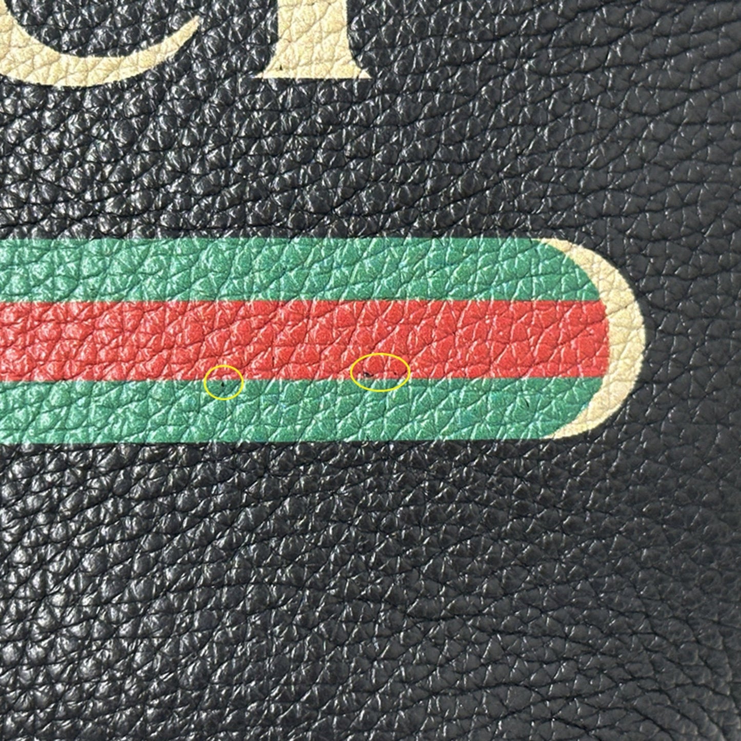 Gucci Black Leather Fanny Pack Sling Bag ( )