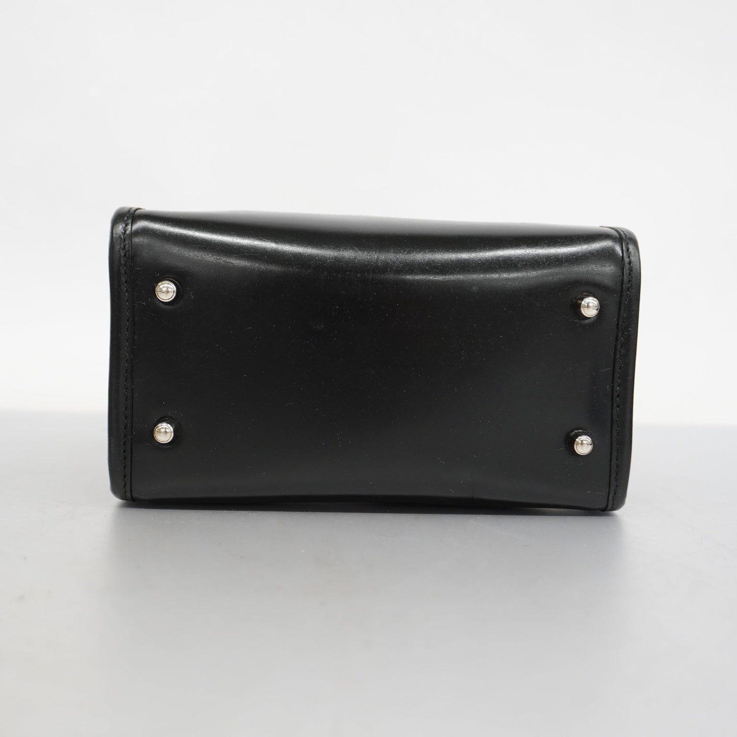 GUCCI  Patent Leather 002 1705 0405 Women's Mesh,Leather Handbag Black