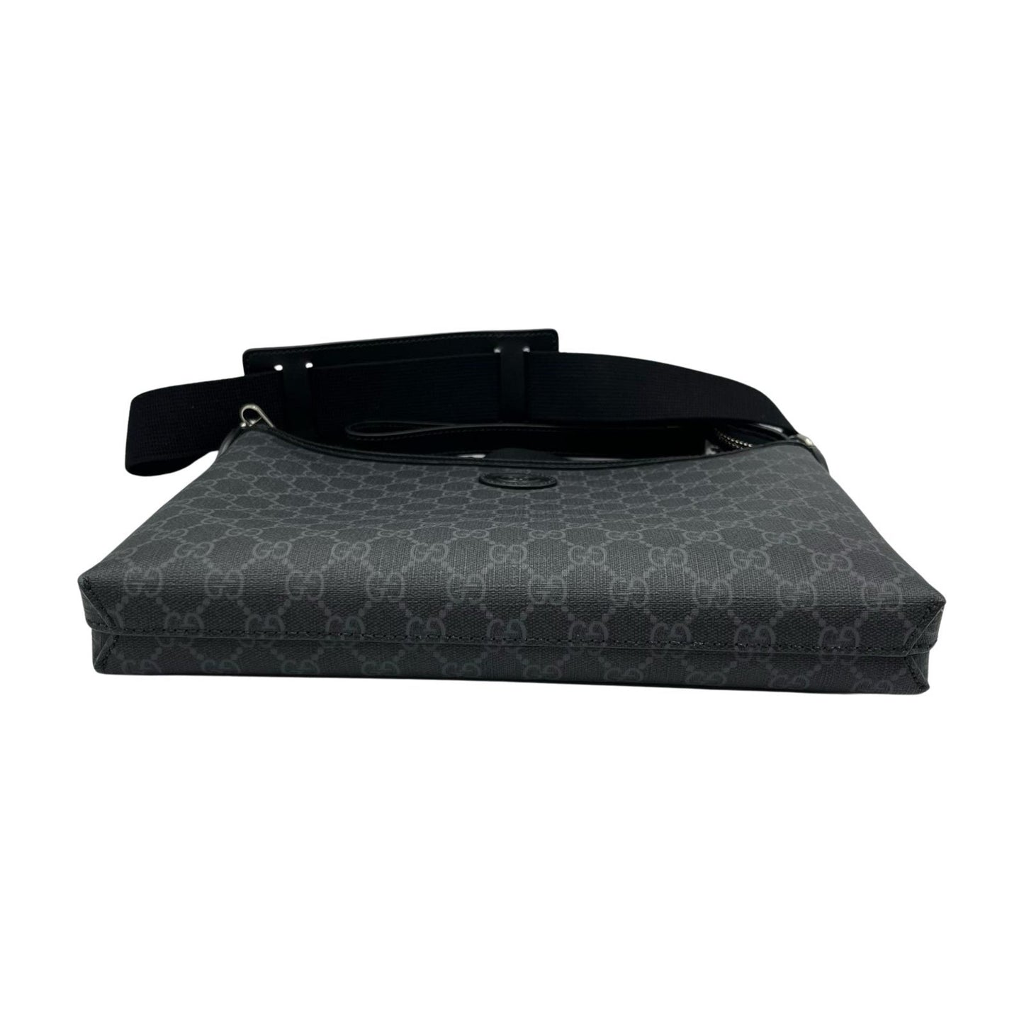 Gucci Black Gg Supreme Messenger Bag Shoulder Bag ( )