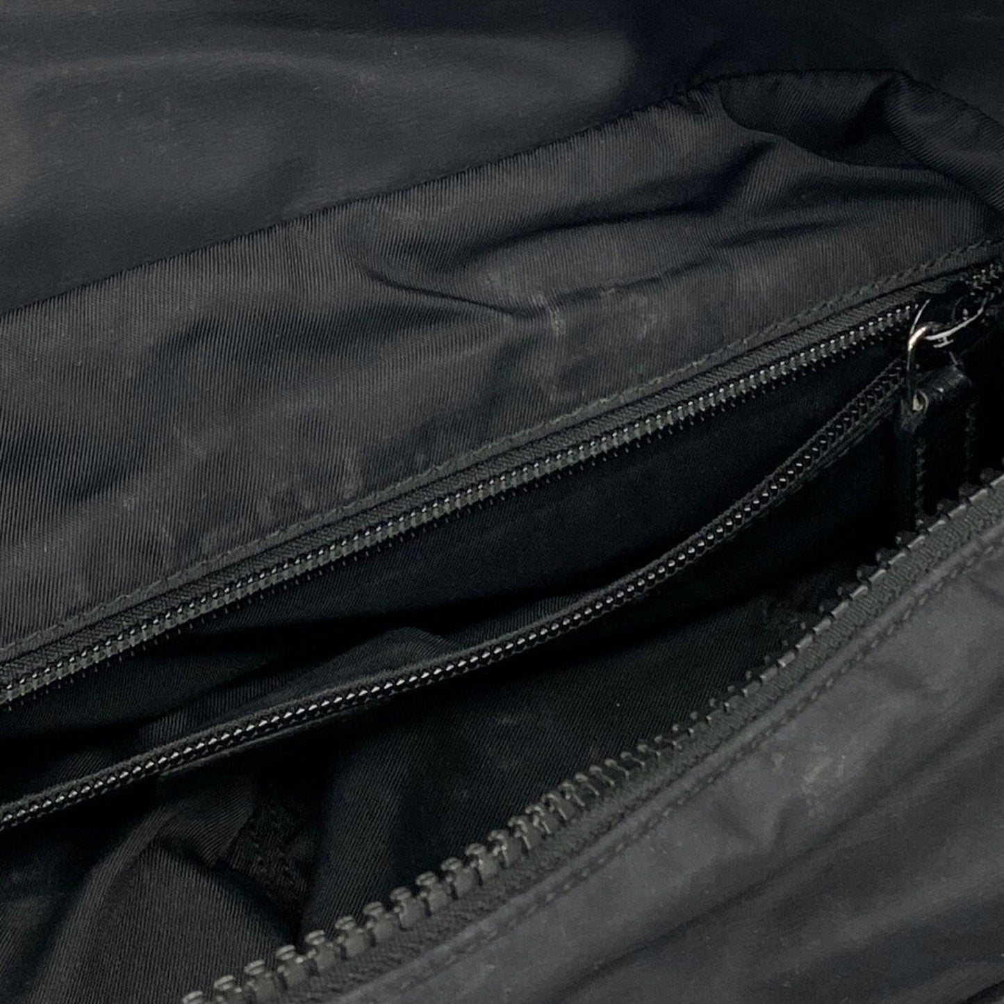 Gucci Black Nylon Tote Bag ( )