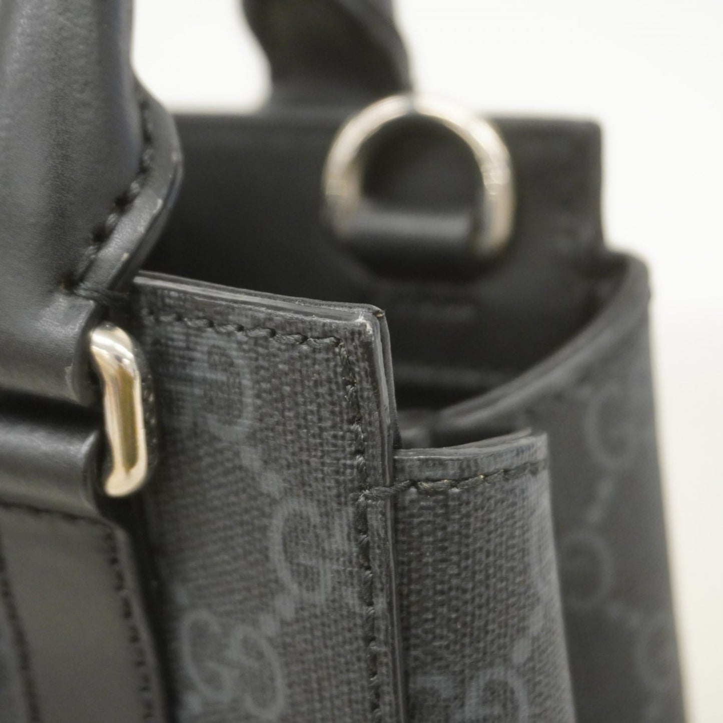 Gucci Black Gray Pvc Handbag ( )