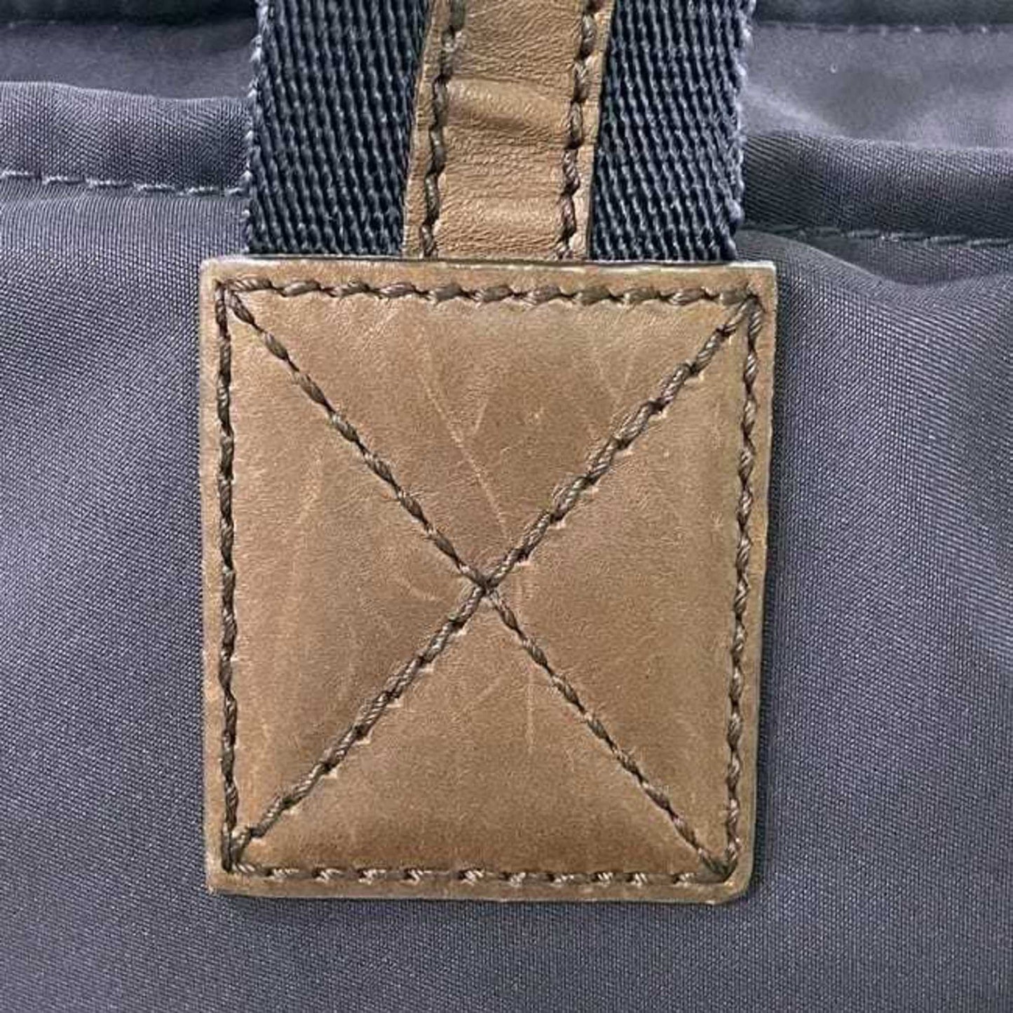 Gucci Navy Nylon Leather Tote Bag ( )