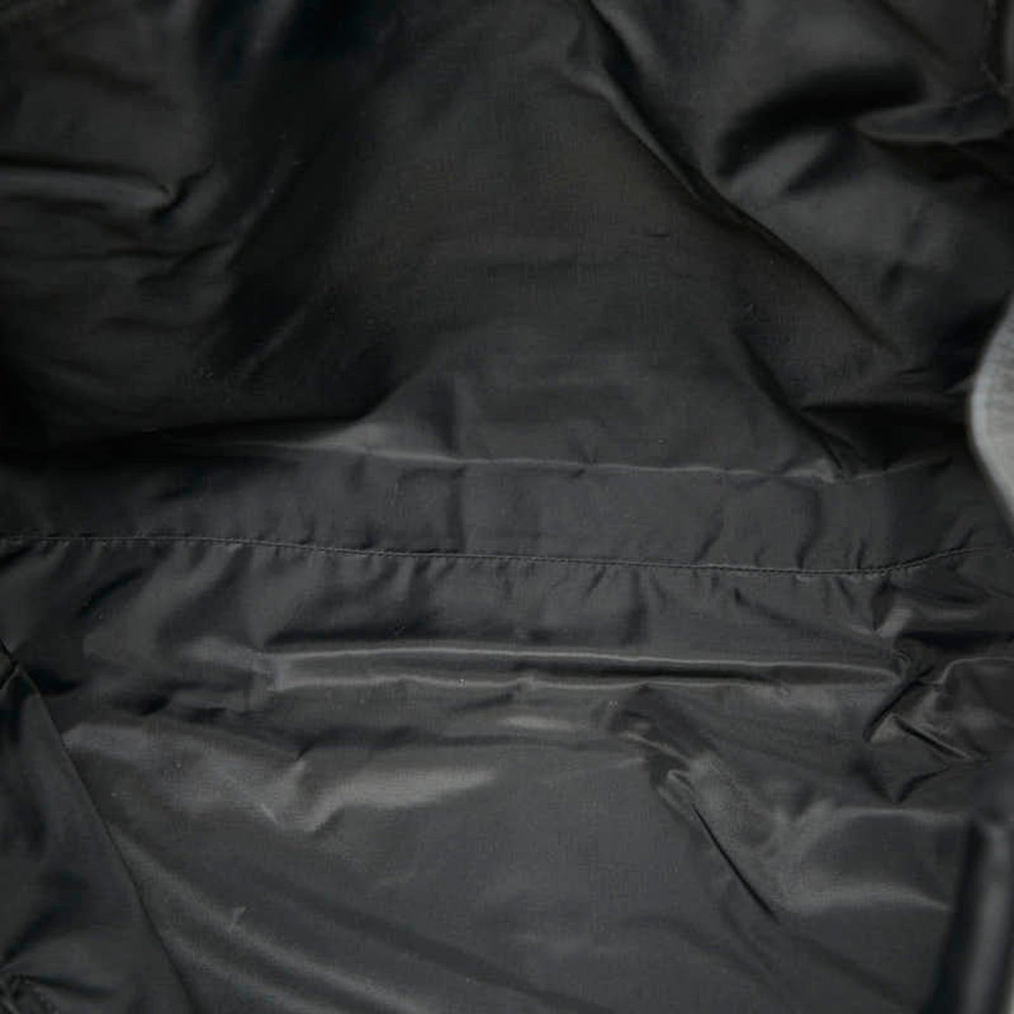 Gucci Black Nylon Leather Tote Bag ( )