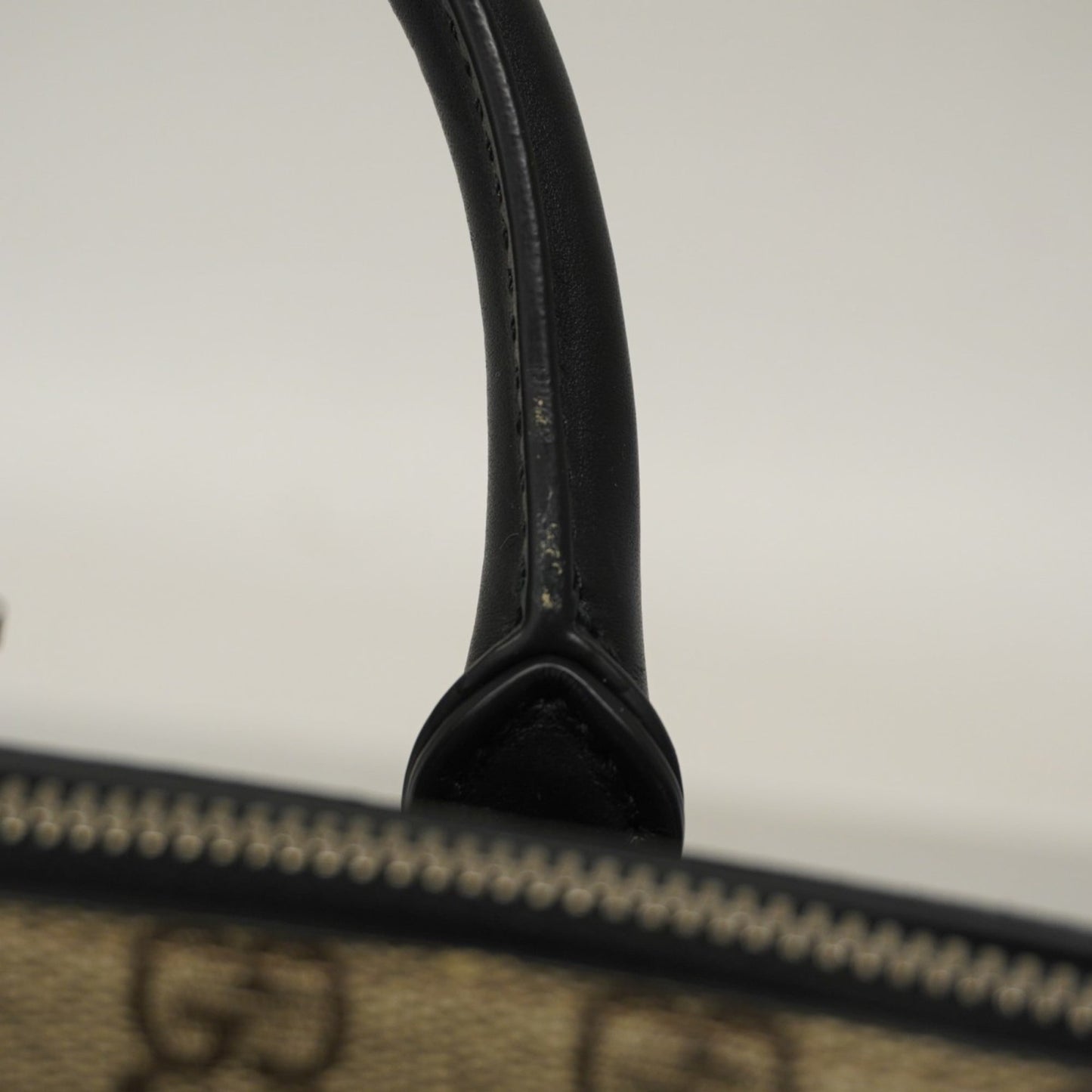 Gucci Brown White Pvc Handbag ( )
