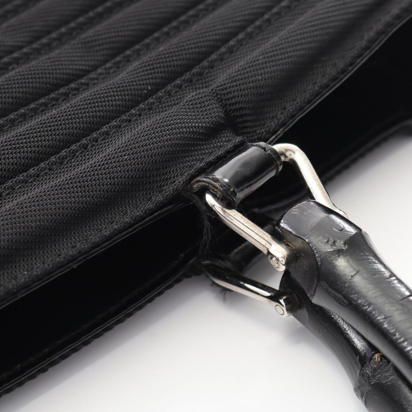 Gucci Black Leather Nylon Canvas Handbag ( )