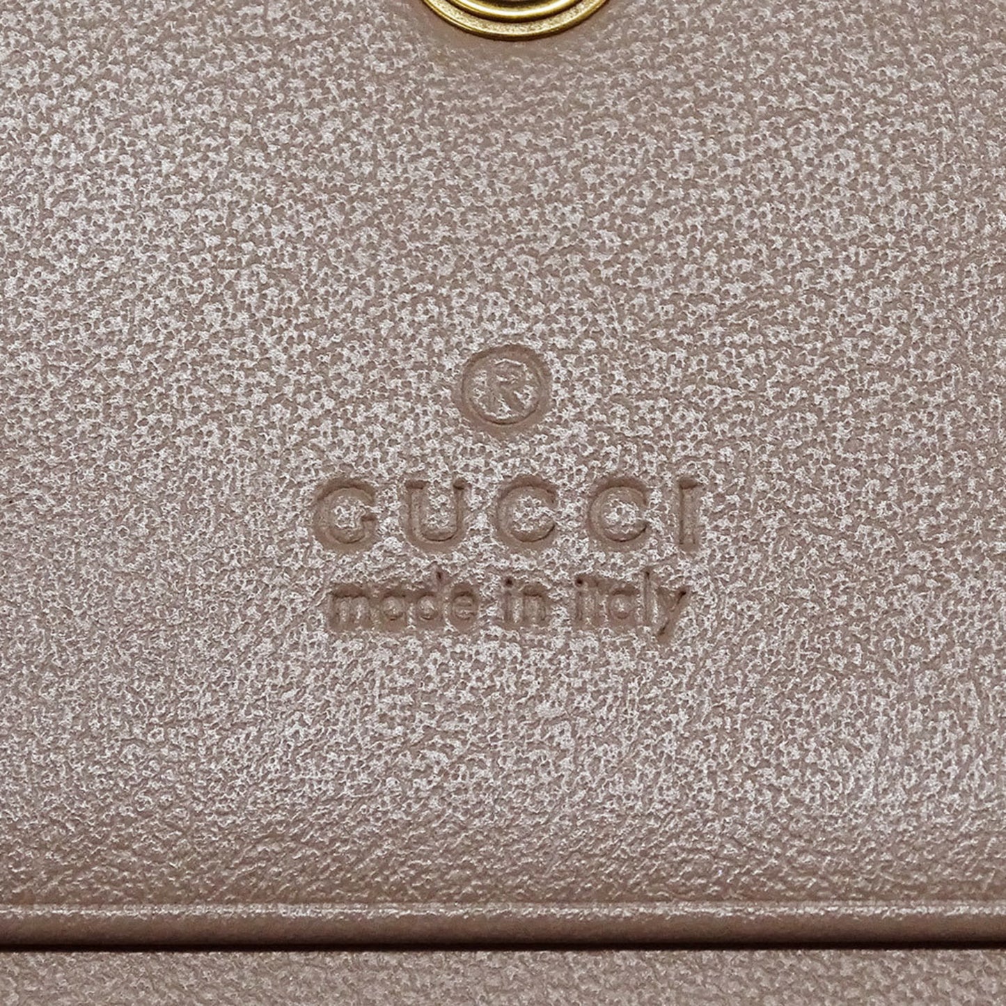Gucci Pink Beige Leather Wallet (Bi-Fold) ( )